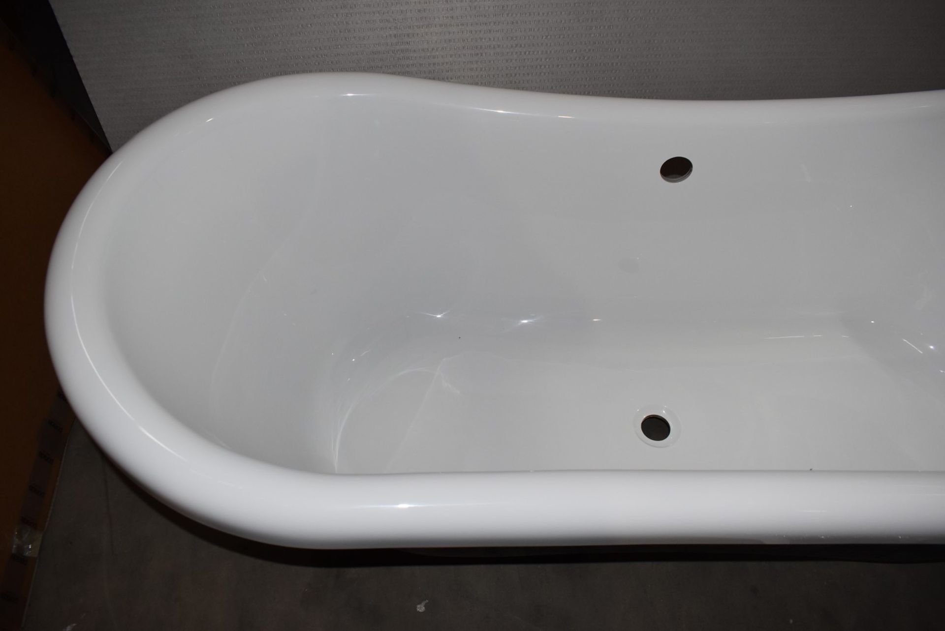 1 x Contemporary Freestanding Slipper Bath With Faux Crocodile Skin Surround and Ball and Claw - Image 5 of 17