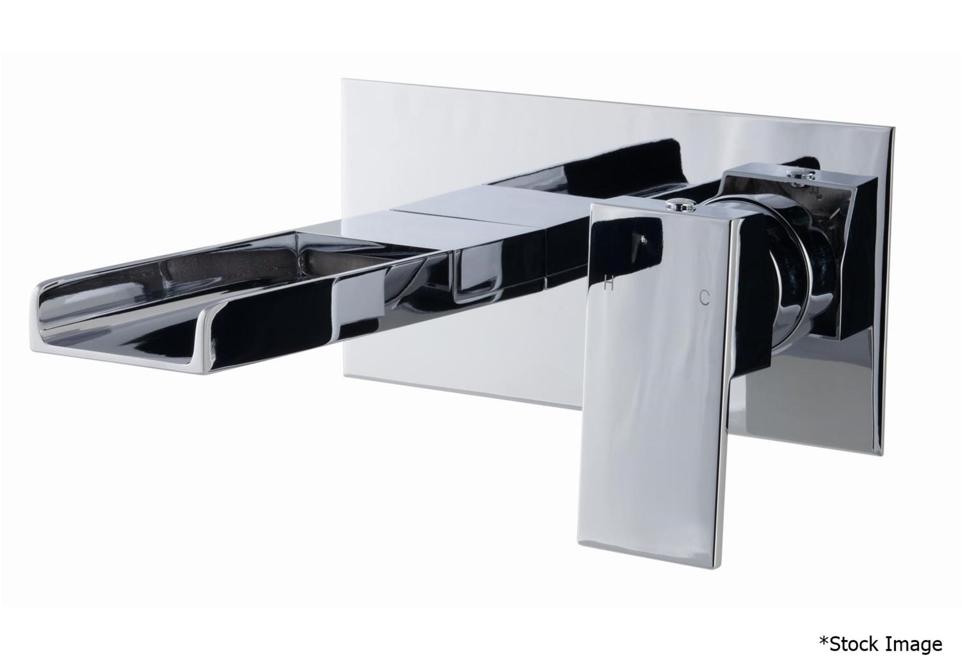 1 x Cassellie 'Dunk' Wall Mounted Waterfall Bath Tap - Ref: DUK016 - New & Boxed Stock - RRP 130.00 - Image 2 of 4