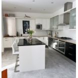 1 x Stunning SYSTEMAT Premium German Fitted Kitchen With NEFF Appliances, and Central Island