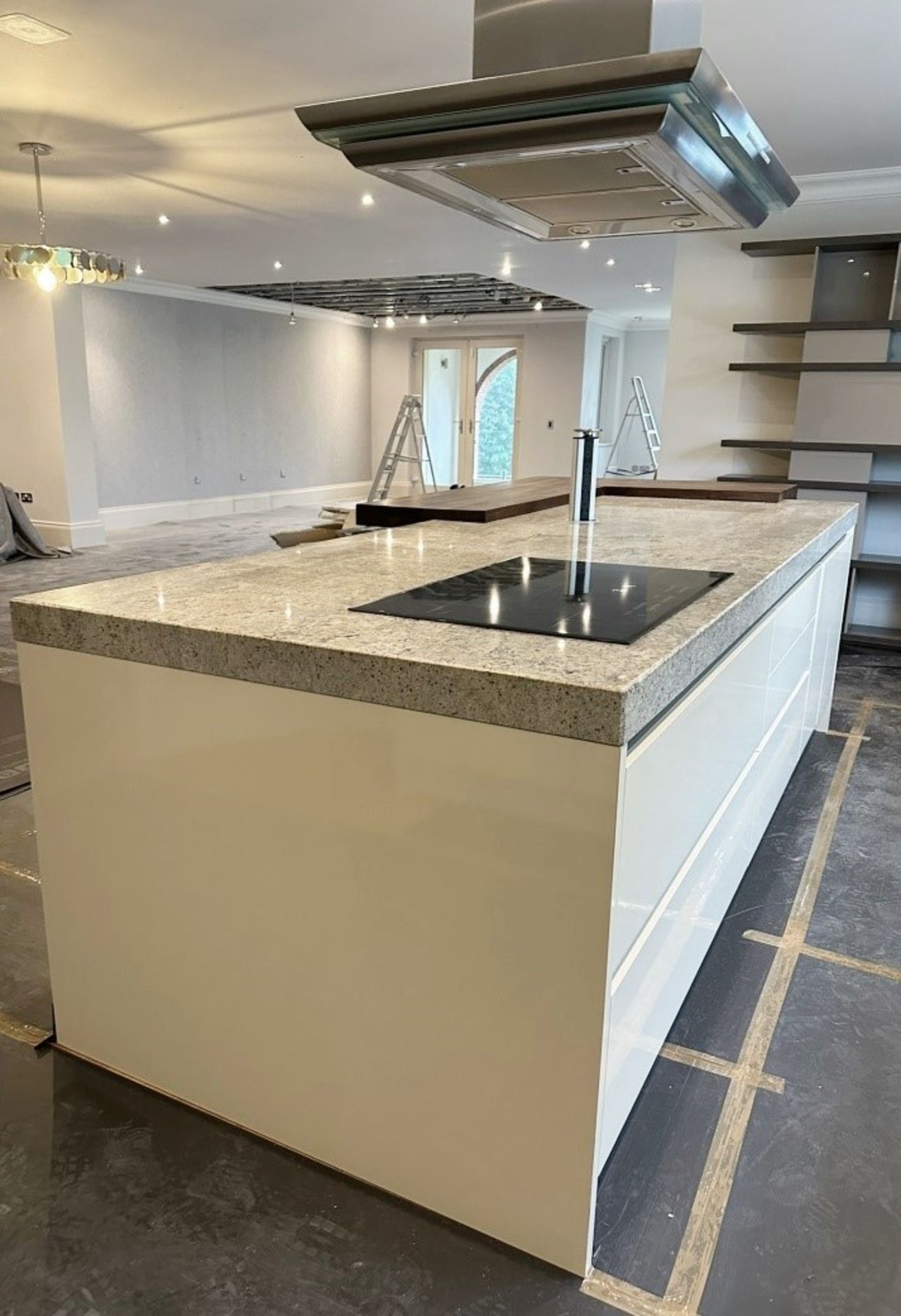 1 x Stunning SIEMATIC Luxury Fitted Handleless Kitchen With Marble Worktops - Original Cost £60,000 - Image 2 of 51