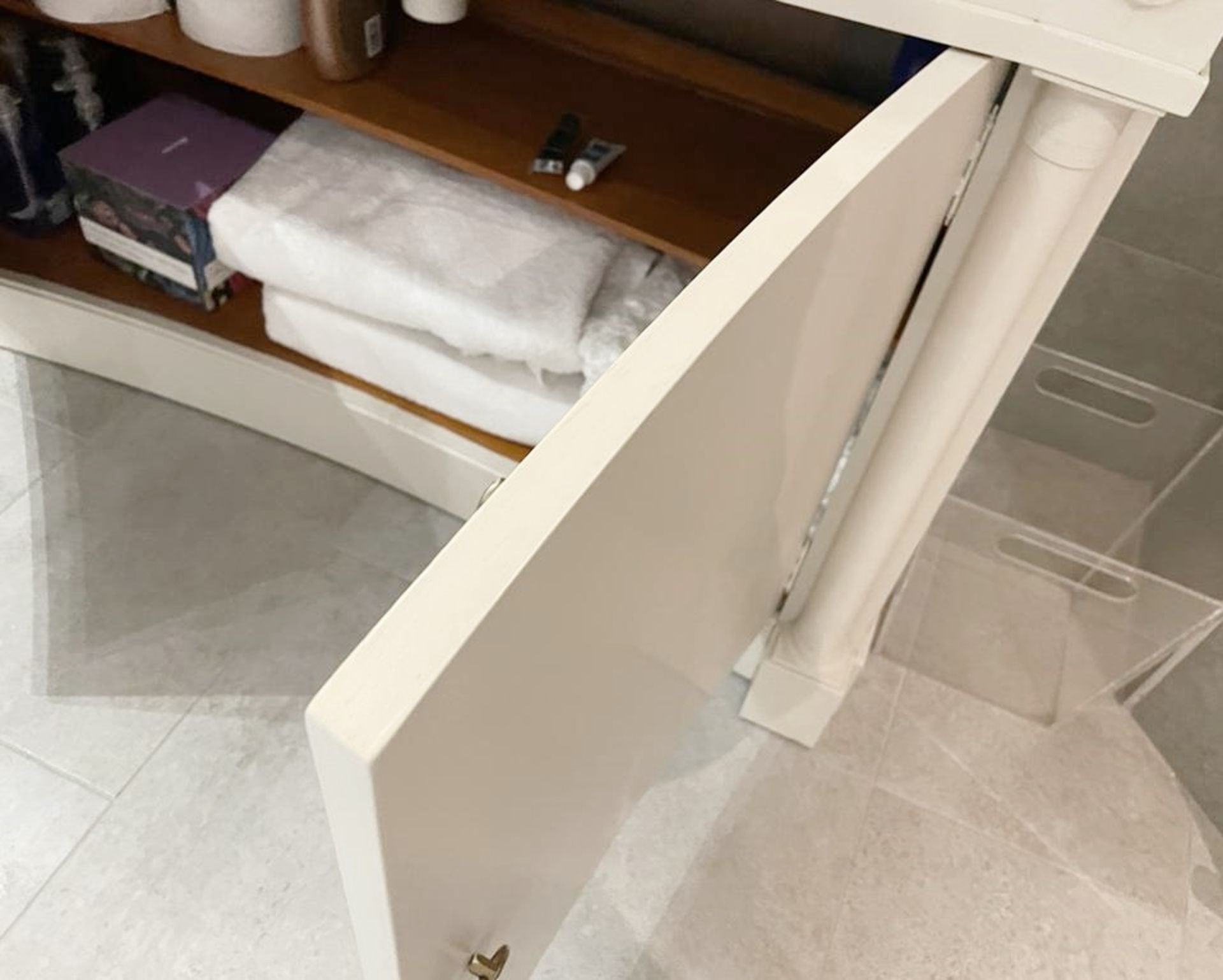 1 x GAMADECOR Luxury Solid Wood, Marble Topped Vanity Unit with a Round Inset Ceramic Sink - - Image 3 of 14
