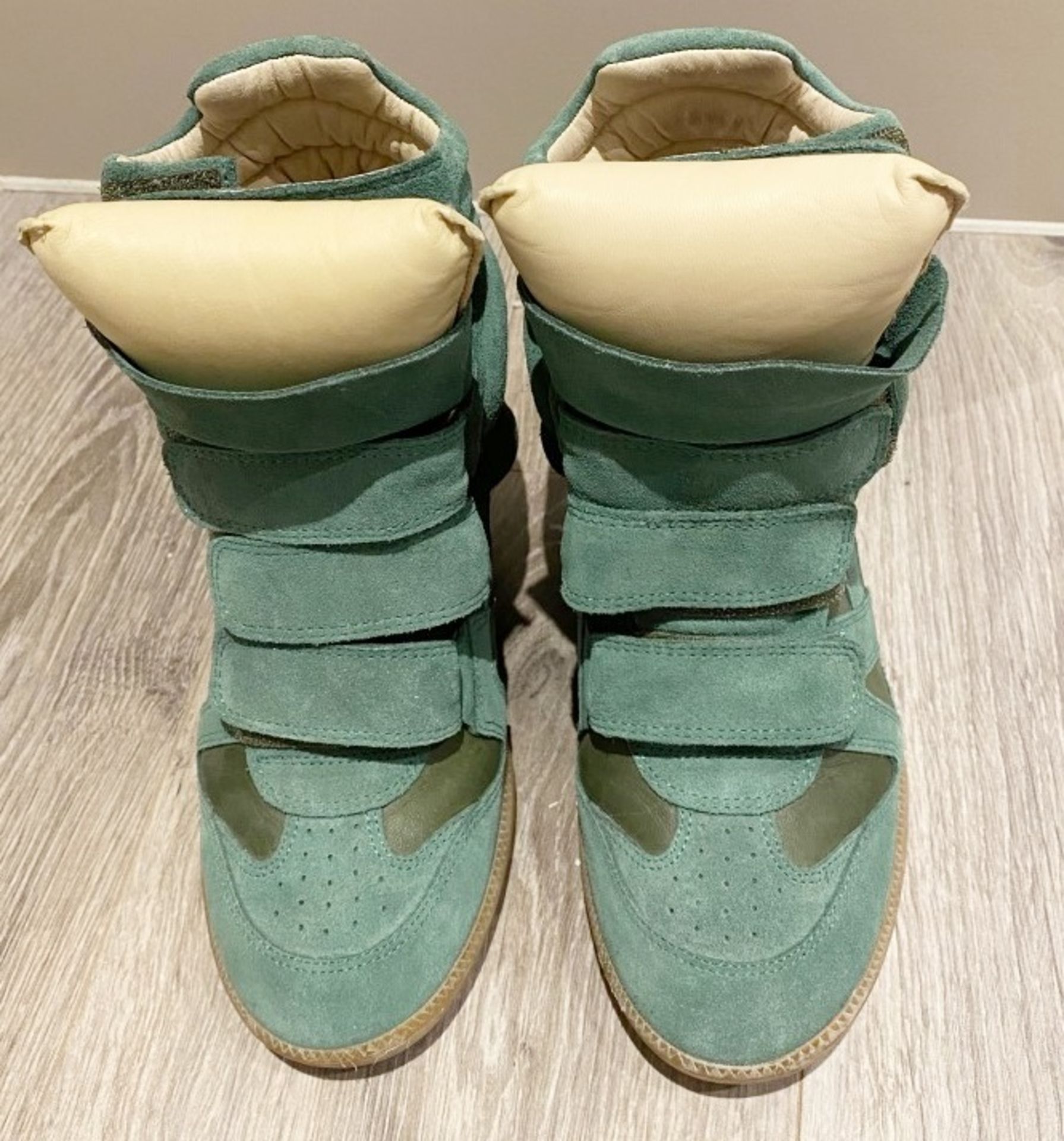 1 x Pair Of Genuine Isabel Marant Boots In Green - Size: 36 - Preowned in Good Condition - Ref: LOT3 - Image 3 of 4