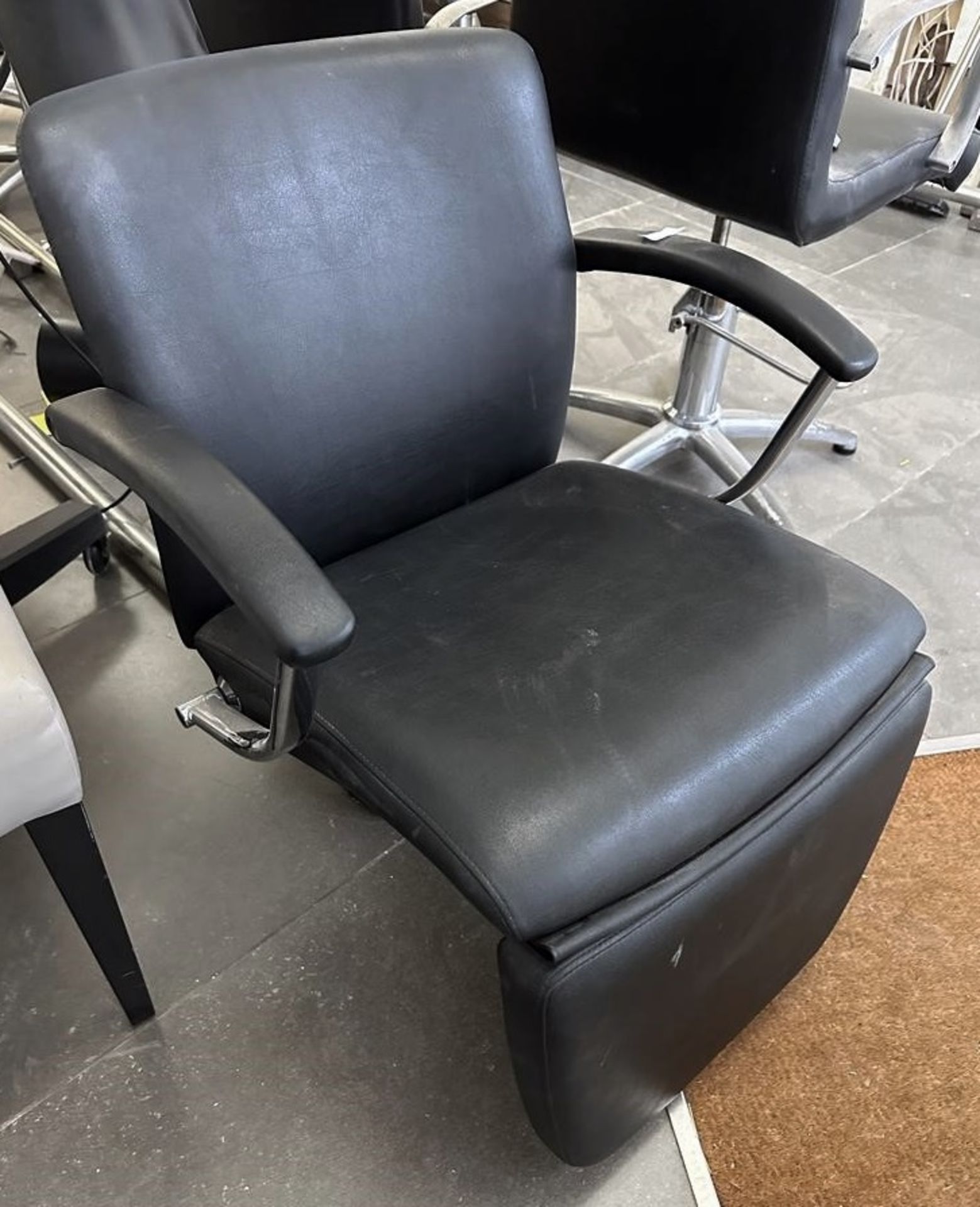 1 x Black Leather Backwash Reclining Chair And Sink - From An Award-winning Chelsea Hair Salon - - Image 2 of 5