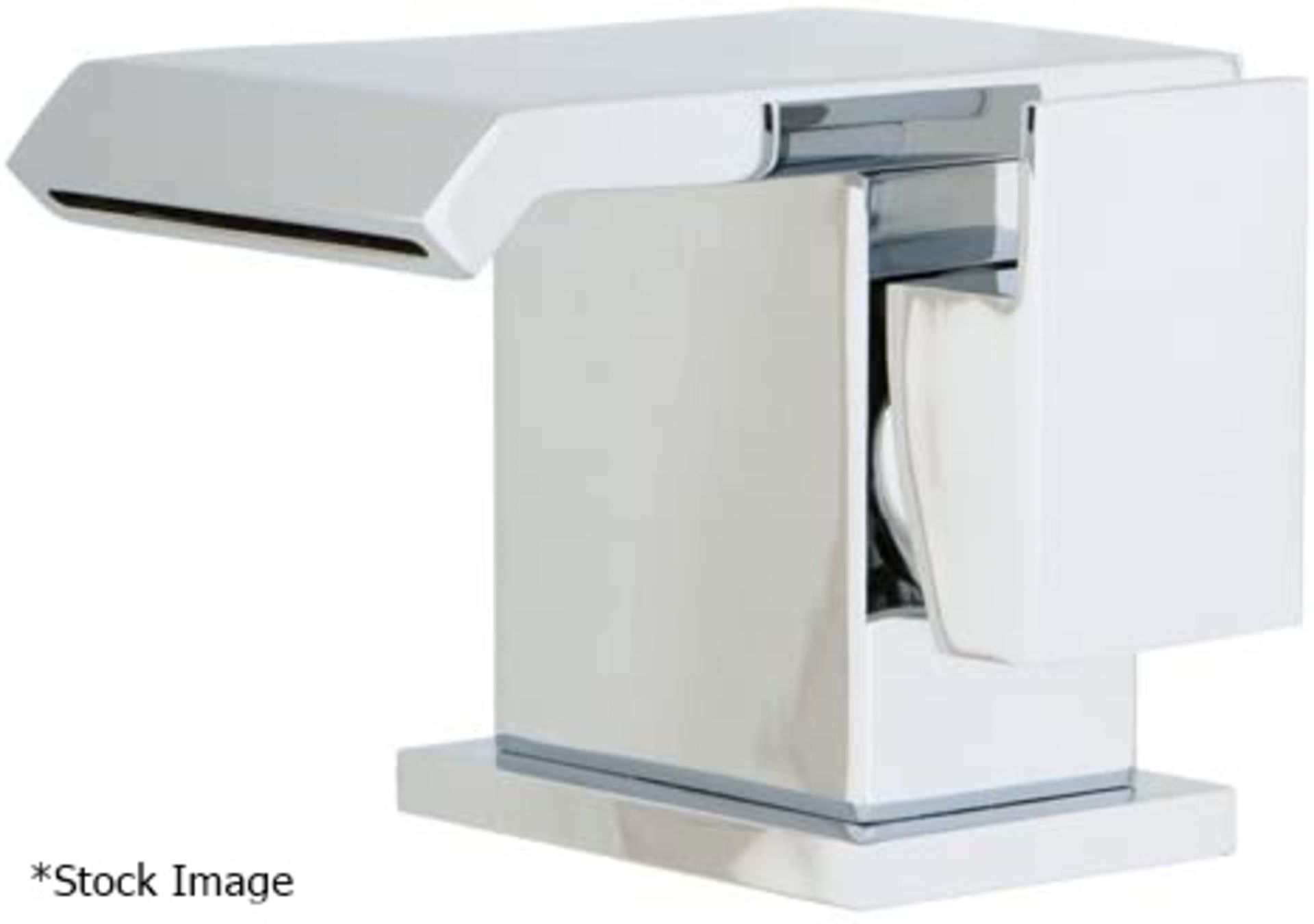 1 x CASSELLIE 'Fazenda' Mono Basin Mixer Tap With A Chrome Finish - Ref: FAZ001 - New & Boxed