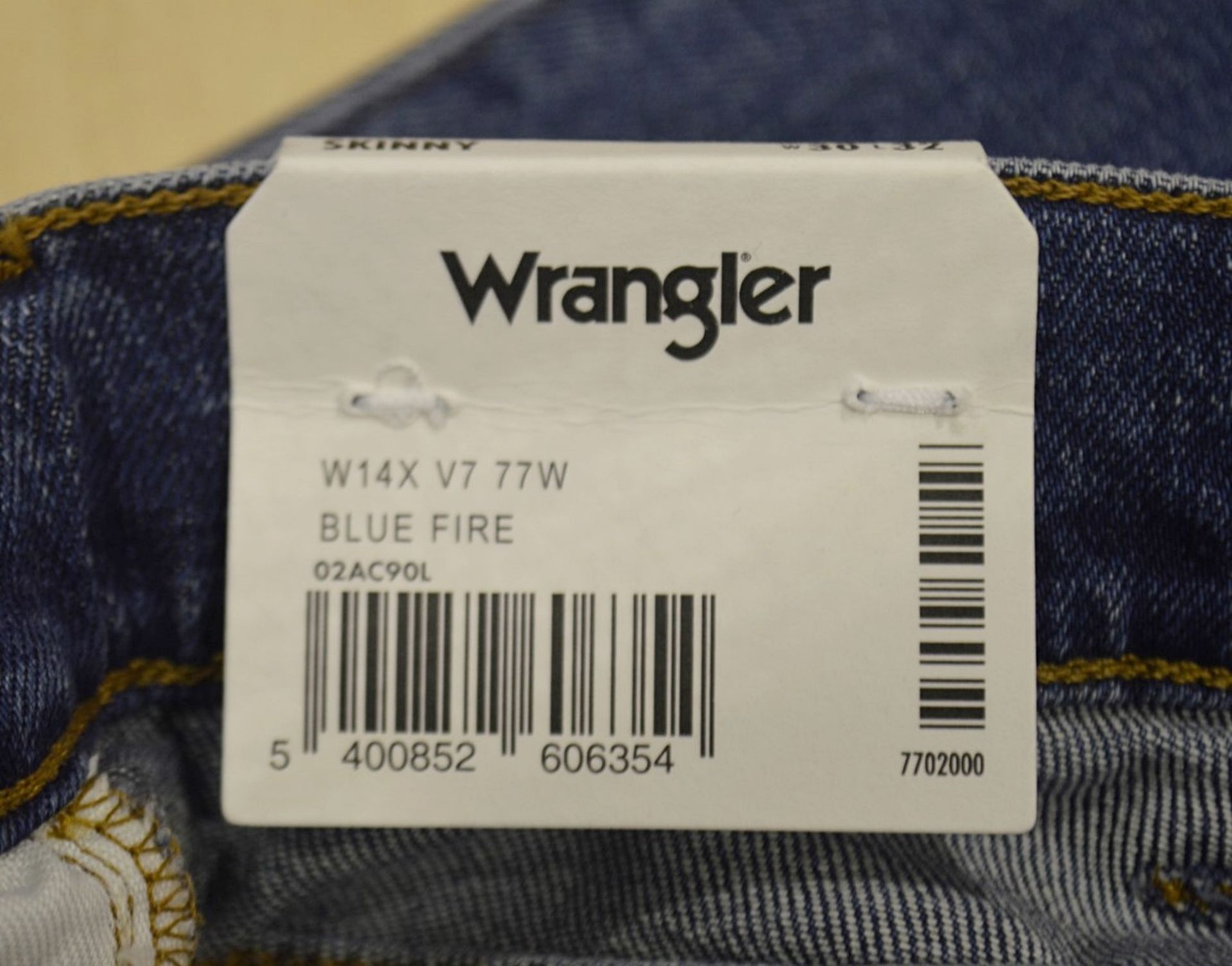 1 x Pair Of Men's Genuine Wrangler BRYSON Skinny Jeans In Blue - Size: UK 30/32 - Preowned, Like - Image 4 of 10