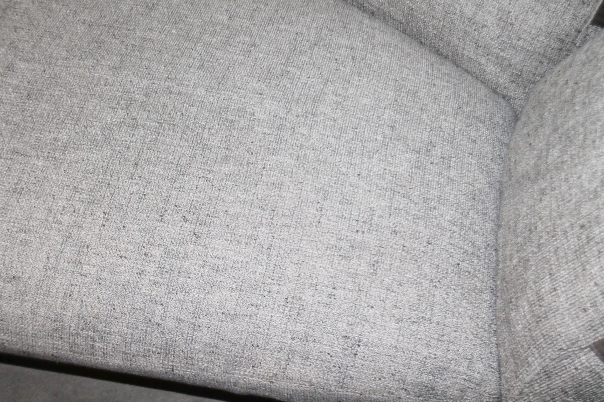 1 x ARKETIPO 'Smooth Operator' Luxury 7-Cushion / 3-Seater Sofa - Original Price £9,107 - Image 5 of 11