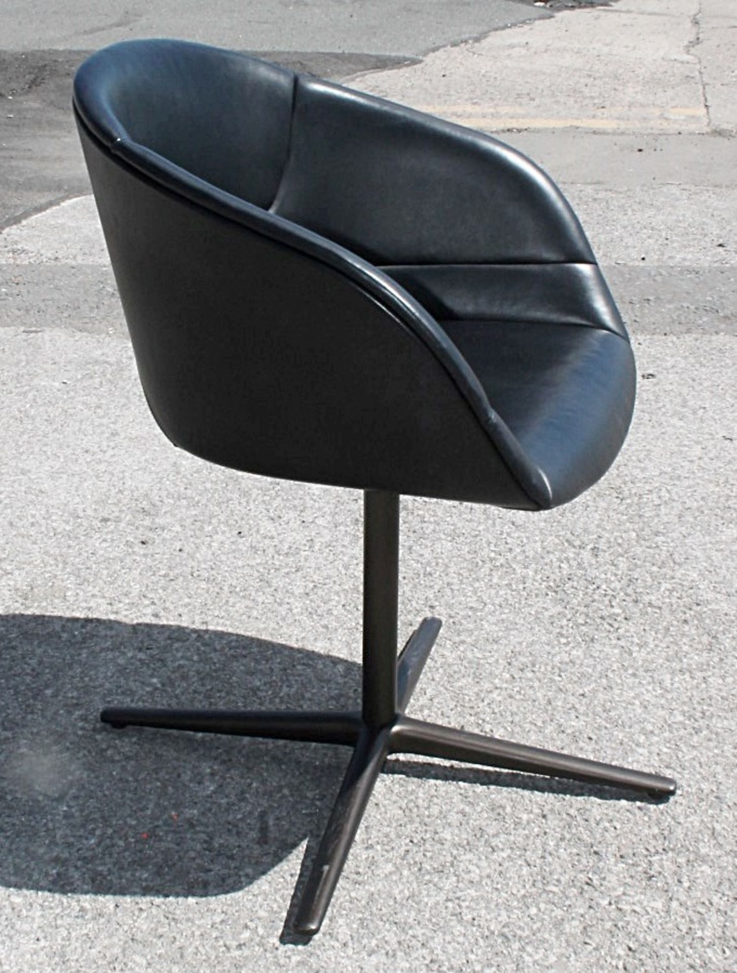 1 x WALTER KNOLL 'Kyo' Genuine Leather Upholstered Chair - Original RRP £1,979 - CL753 - Ref: - Image 5 of 6