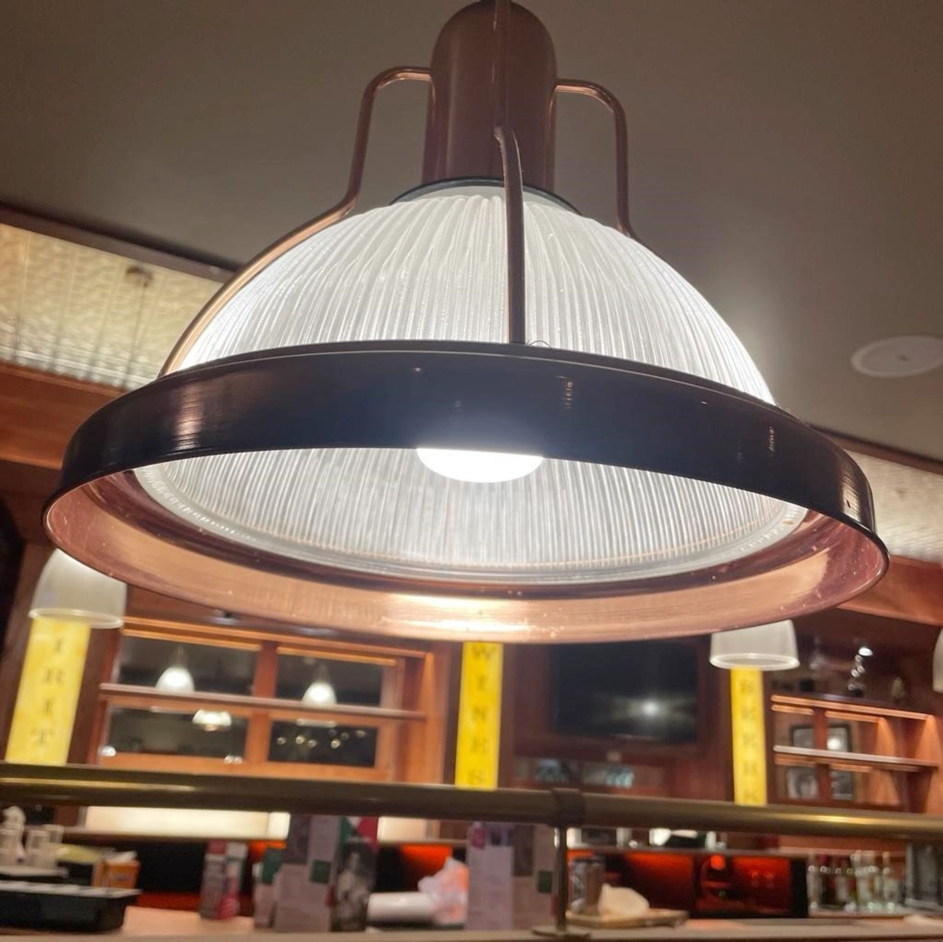 5 x Industrial-style Pendant Restaurant Light Fittings In Copper With Pleated Glass Shades - CL805 - - Image 2 of 2