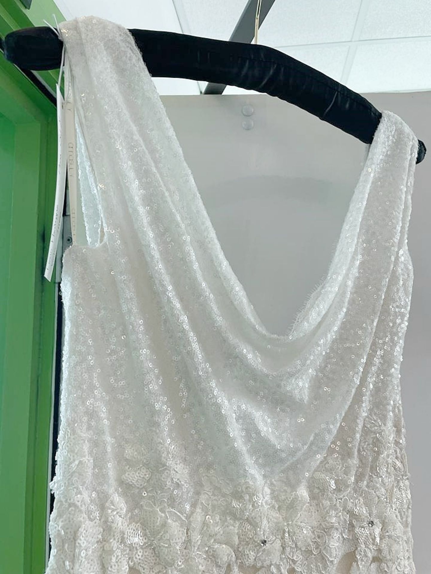 1 x LUSAN MANDONGUS 'Viola' Designer, Fishtail Wedding Dress Bridal Gown With Sequin Decoration - - Image 5 of 10