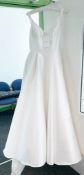 1 x PRONOVIAS 'Uyuni' Silk Empire Line, Full Skirted Dress Designer Wedding Dress Bridal Gown,