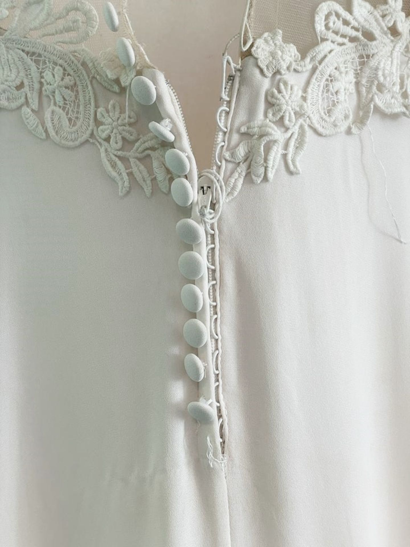 1 x LILIAN WEST 'Kate' Designer Crochet Lace Sweetheart Wedding Dress Bridal Gown, With Silk Flowing - Image 12 of 14