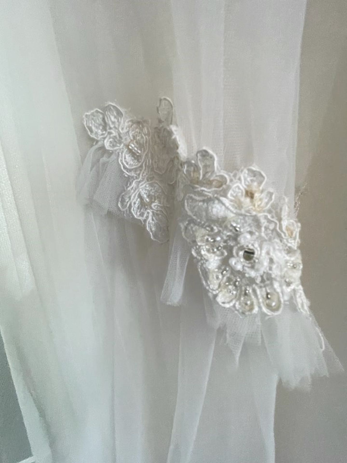 1 x MARIA SOTIRIOU 'Hyri' Stunning Silk Strapless Designer Wedding Dress Bridal Gown In Lace - - Image 5 of 12