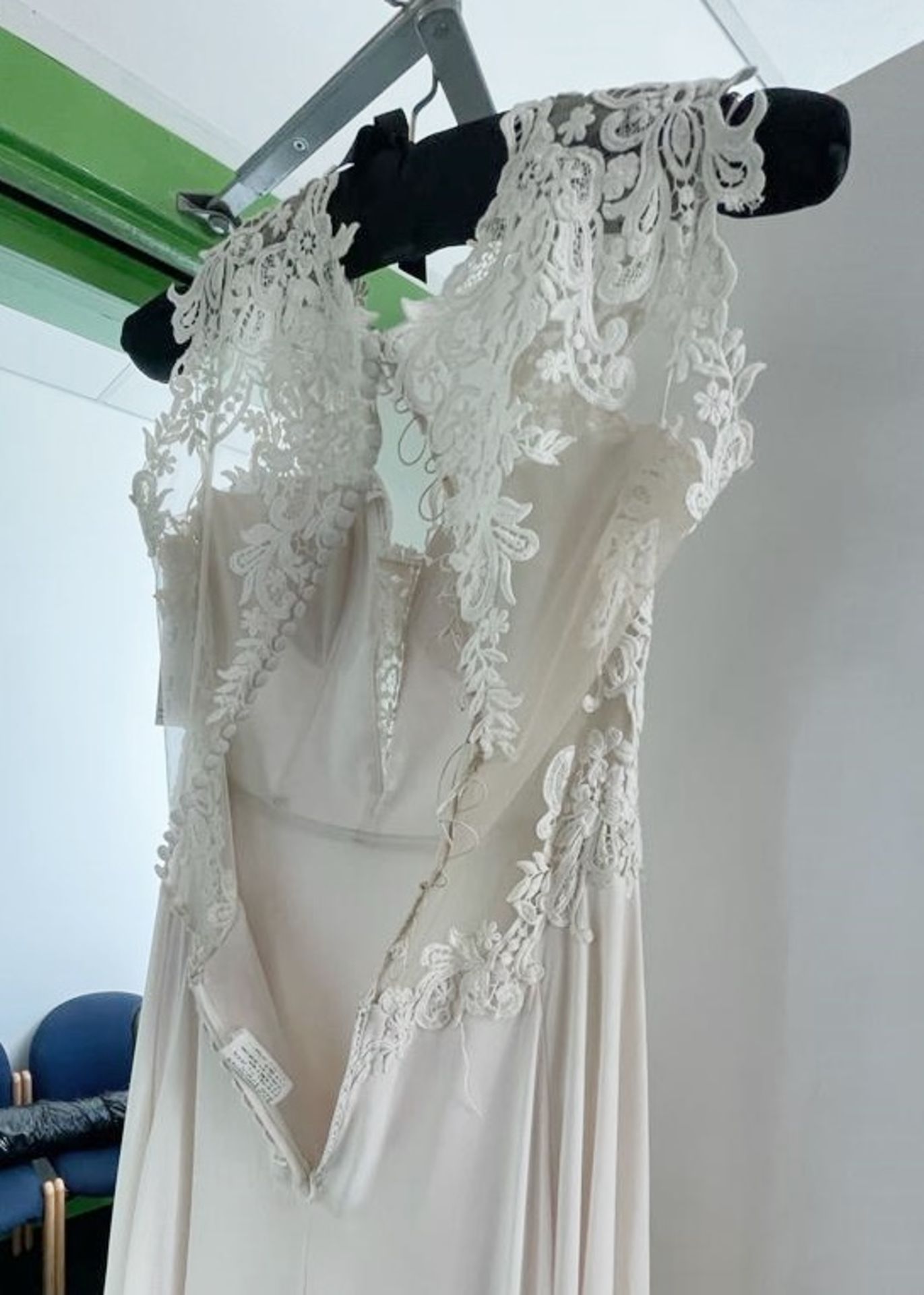1 x LILIAN WEST 'Kate' Designer Crochet Lace Sweetheart Wedding Dress Bridal Gown, With Silk Flowing - Image 4 of 14