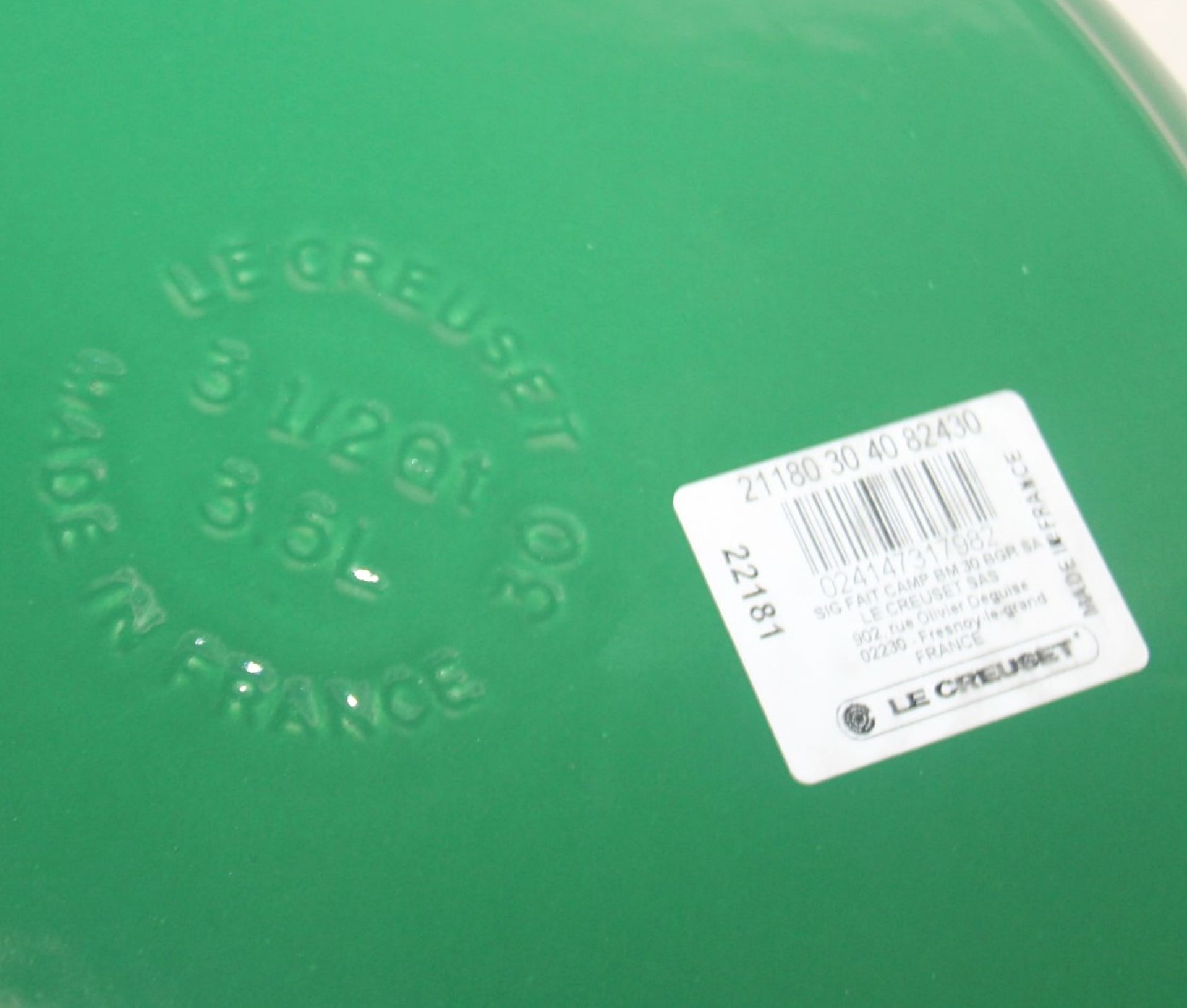 1 x LE CREUSET LE 'Signature' Enamelled Cast Iron Shallow Casserole Dish (30cm) - RRP £270.00 - Image 8 of 12