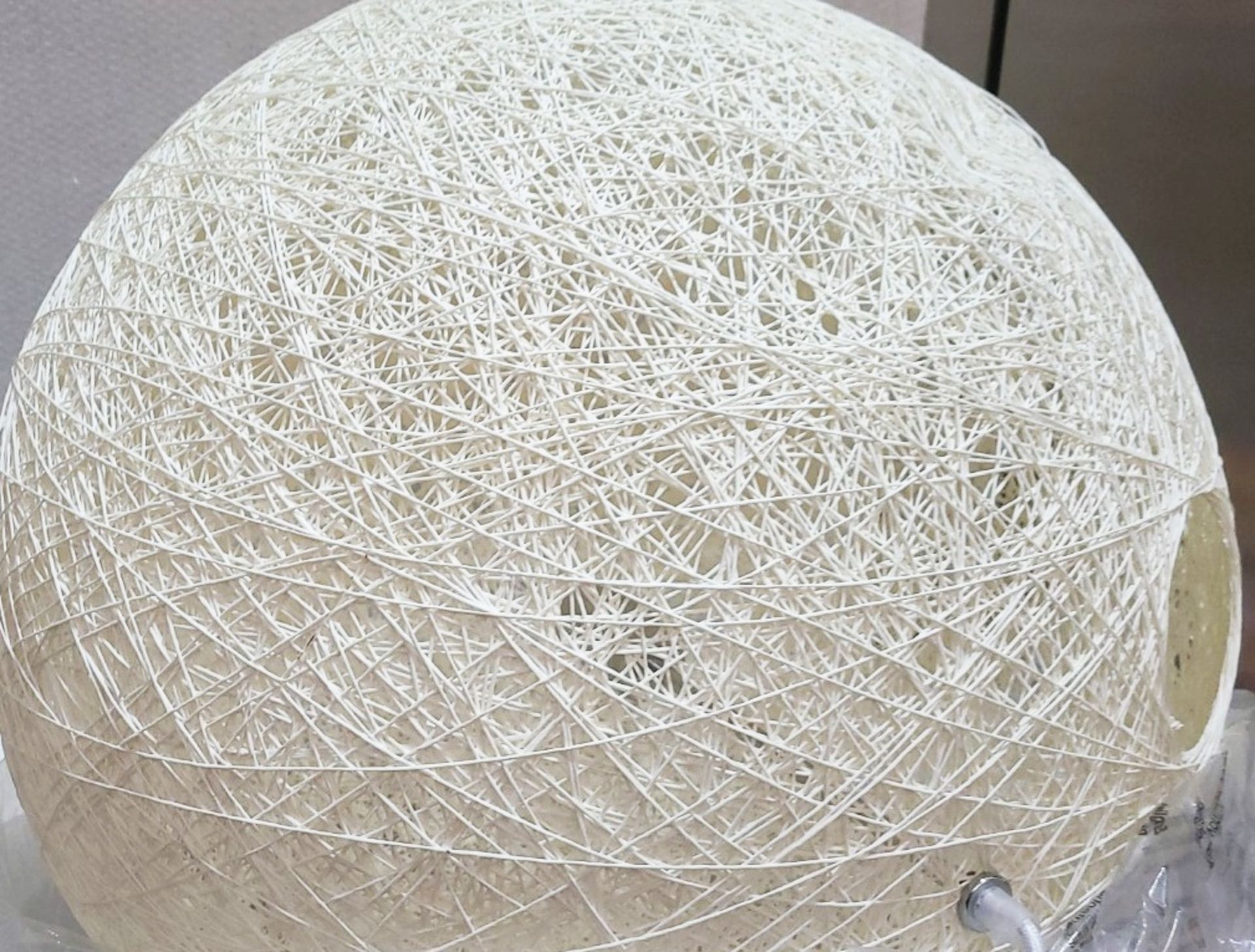 1 x BLUESUNTREE Elegant 58cm Off White Woven String Resin Nest Ball Pendant Lamp Wired For Mains - Image 3 of 6