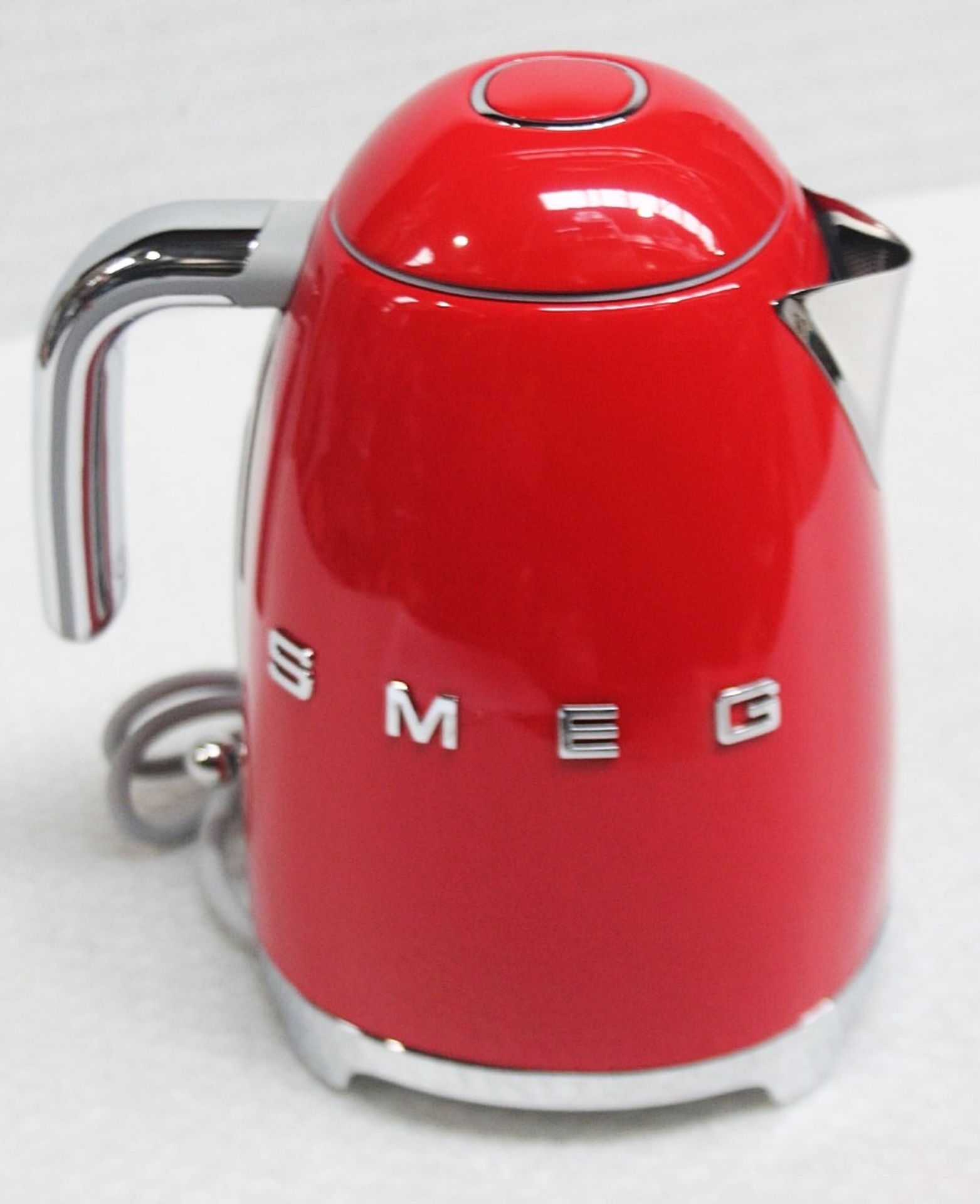 1 x SMEG 'Retro' Kettle In Matte Red Stainless Steel - RRP £159.00 - Image 5 of 13