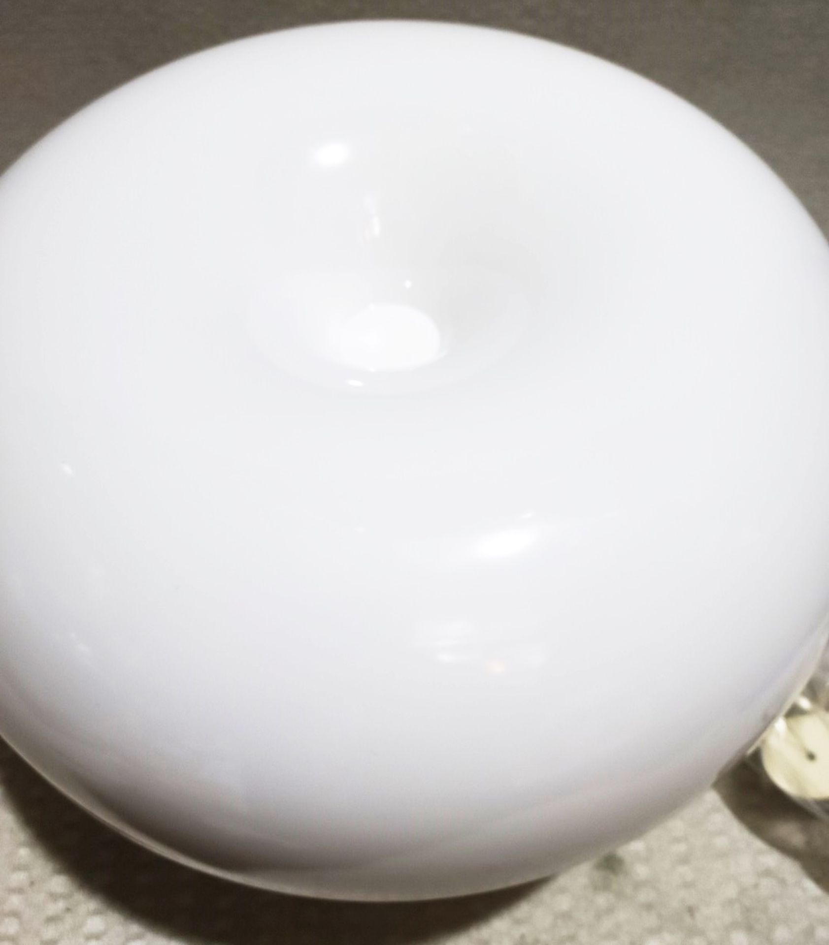 1 x NESSINO Designer Polycarbonate White Globe Four Lights Table Lamp From Artemide - Image 6 of 7