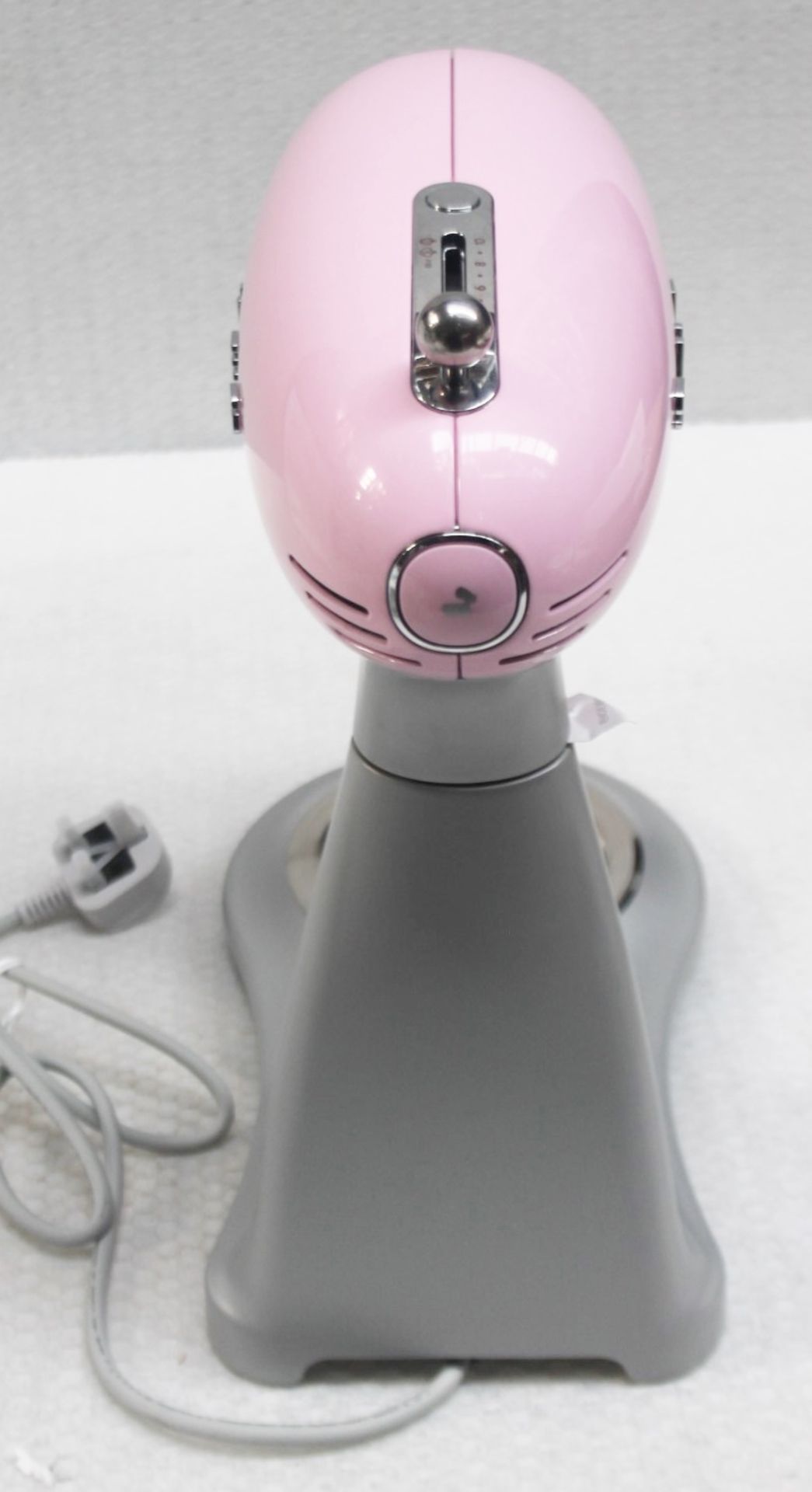 1 x SMEG 50's Retro Stand Mixer In Pink With 4.8 Litre Bowl And Accessories - RRP £499.00 - Image 6 of 14