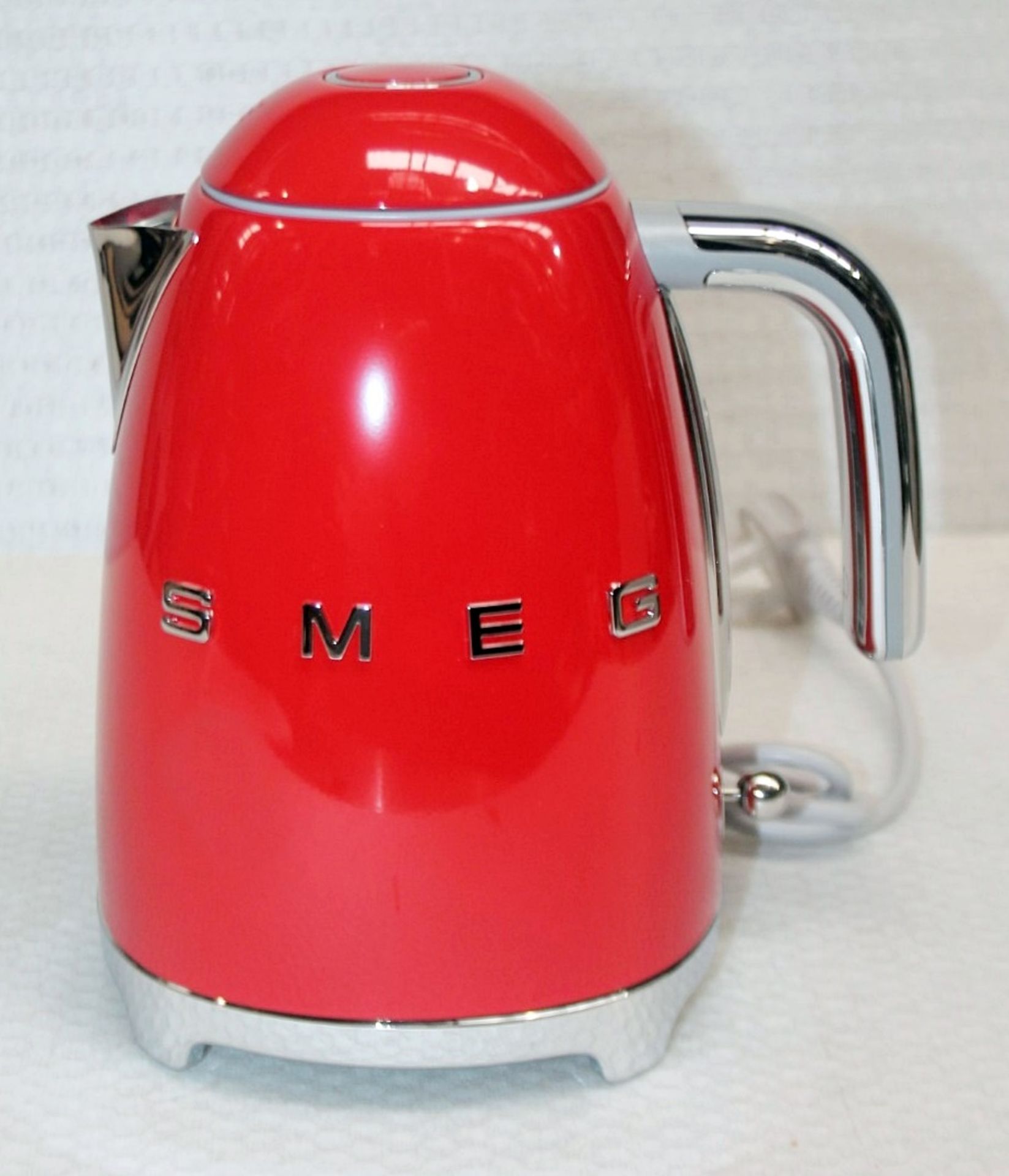 1 x SMEG 'Retro' Kettle In Matte Red Stainless Steel - RRP £159.00 - Image 2 of 13