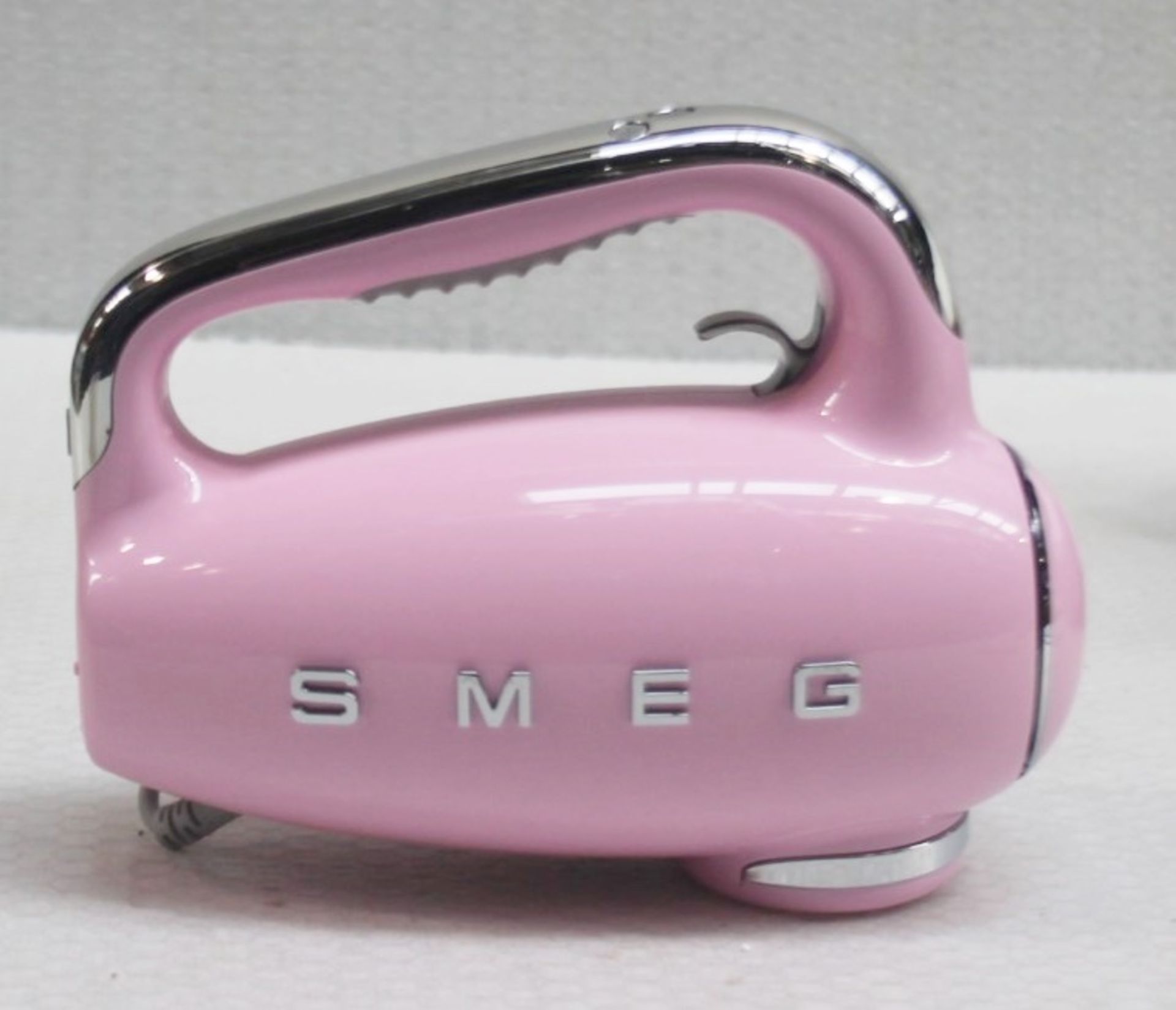 1 x SMEG 50's Retro Stand Hand Whisk Pink With Timer and 9 Power Levels - Original Price £149.00 - Image 6 of 15