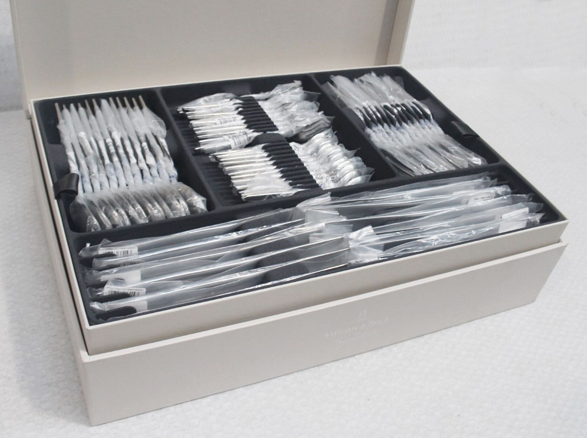 1 x VILLEROY & BOCH 'MetroChic' Luxury 70-Piece Cutlery Set - Boxed Stock - Original Price £1,539 - Image 2 of 14