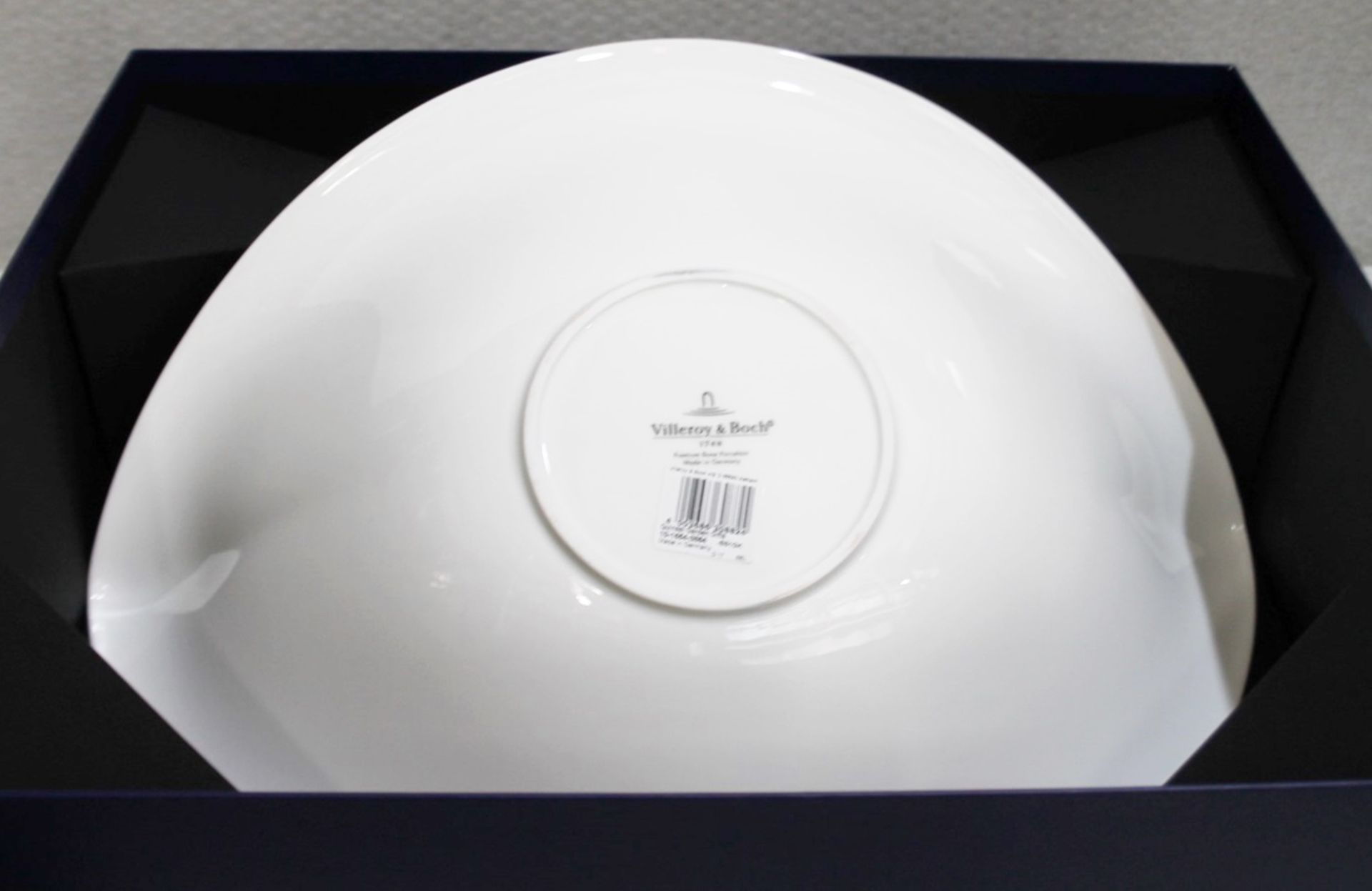 1 x VILLEROY & BOCH SIGNATURE - Premium Bone Porcelain 'Quinsai Garden' Fruit Bowl - RRP £238.00 - Image 5 of 7