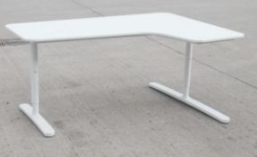 1 x White Right-Handed Office Desk - Recently Relocated From An Exclusive Property