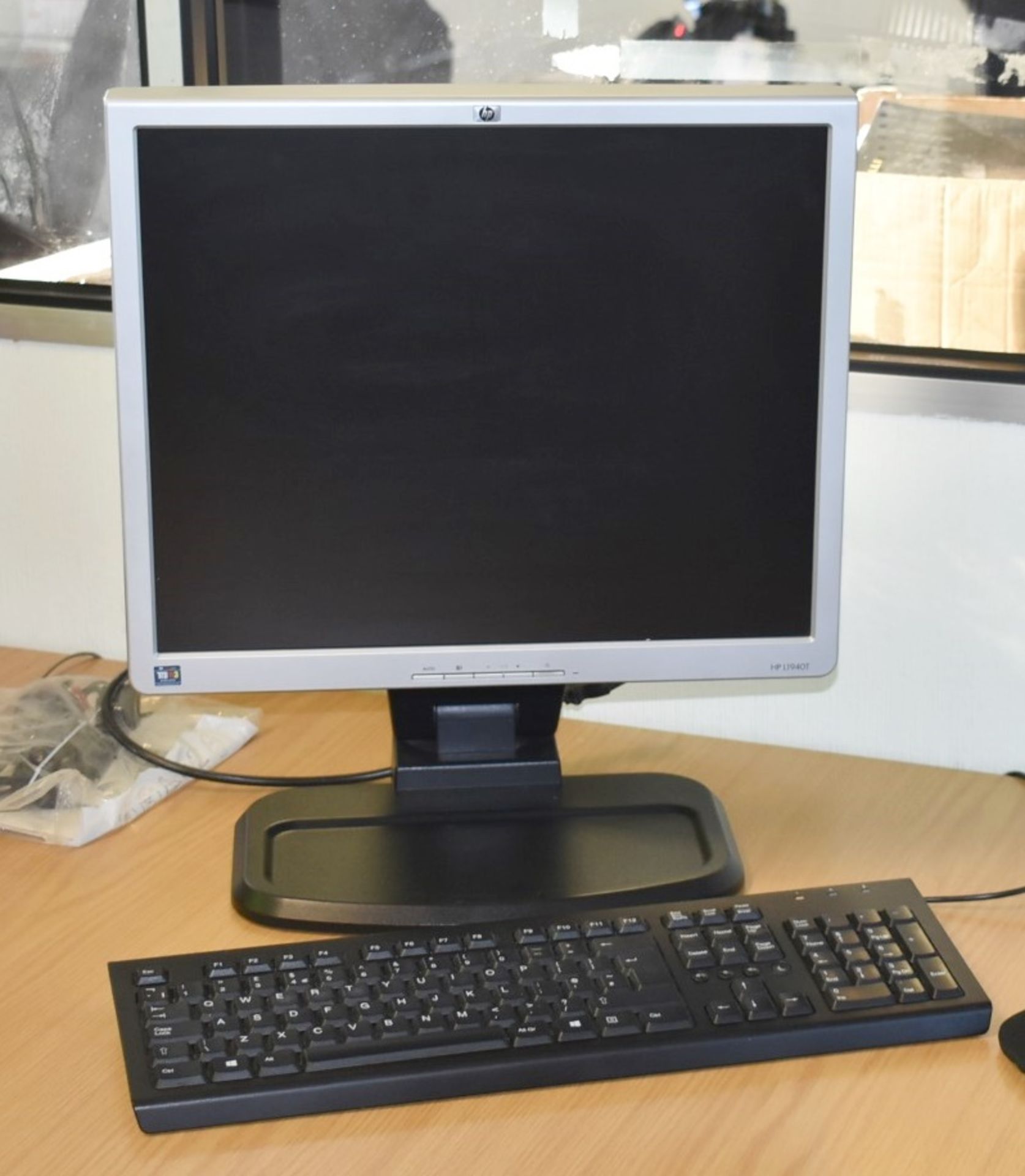 2 x PC Monitors - HP L1940T And Samsung Syncmaster 913v - Ref: C235 - CL816 - Location: Birmingham, - Image 2 of 2