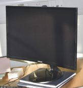 1 x Samsung Curved Screen Monitor - Ref: C237 - CL816 - Location: Birmingham, B45Collection Details