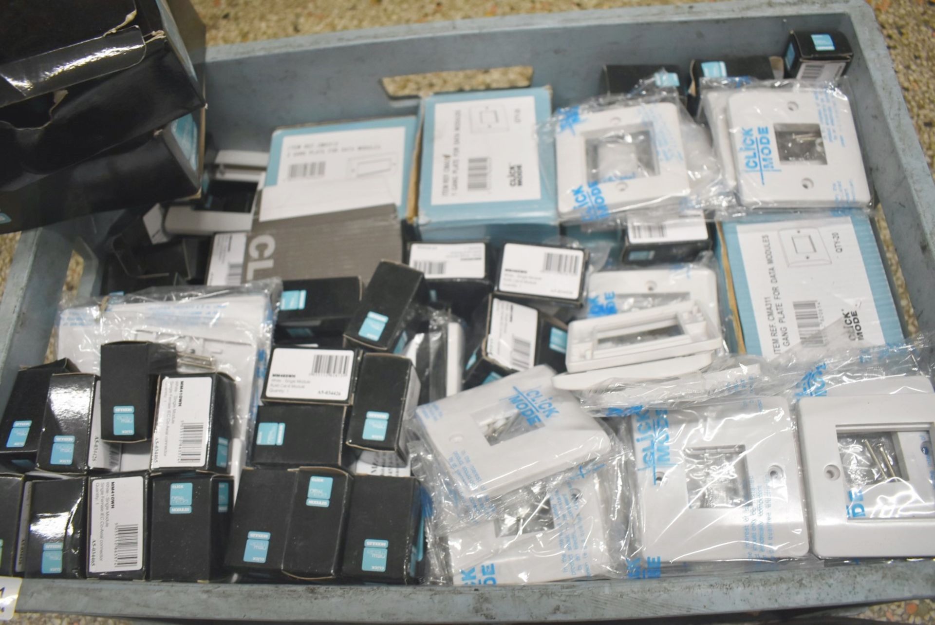 1 x Box of Gang Plates and RJ45 Modules - Unused Stock - Ref: SRB241 - CL816 - Location: Birmingham, - Image 8 of 8