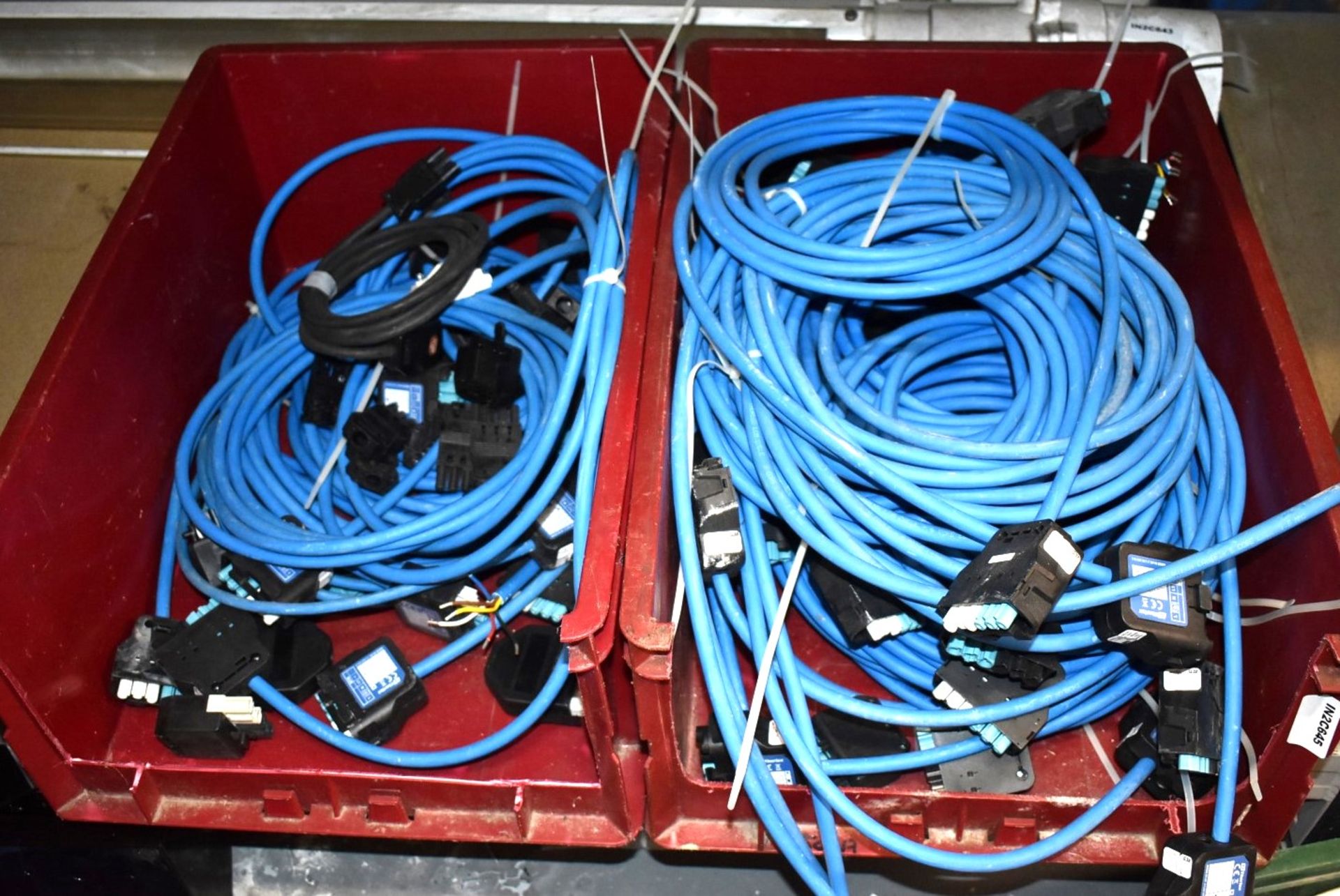 20 x Thorlux 6-Pole Smart Lighting Cables - Ref: C645 - CL816 - Location: Birmingham, B45<str