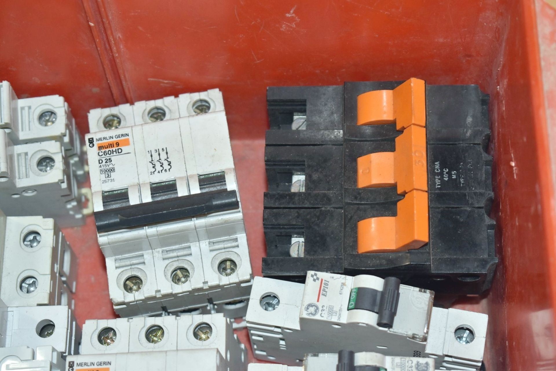 1 x Tub of Circuit Breakers - Ref: C694 - CL816 - Location: Birmingham, B45Collection - Image 4 of 13