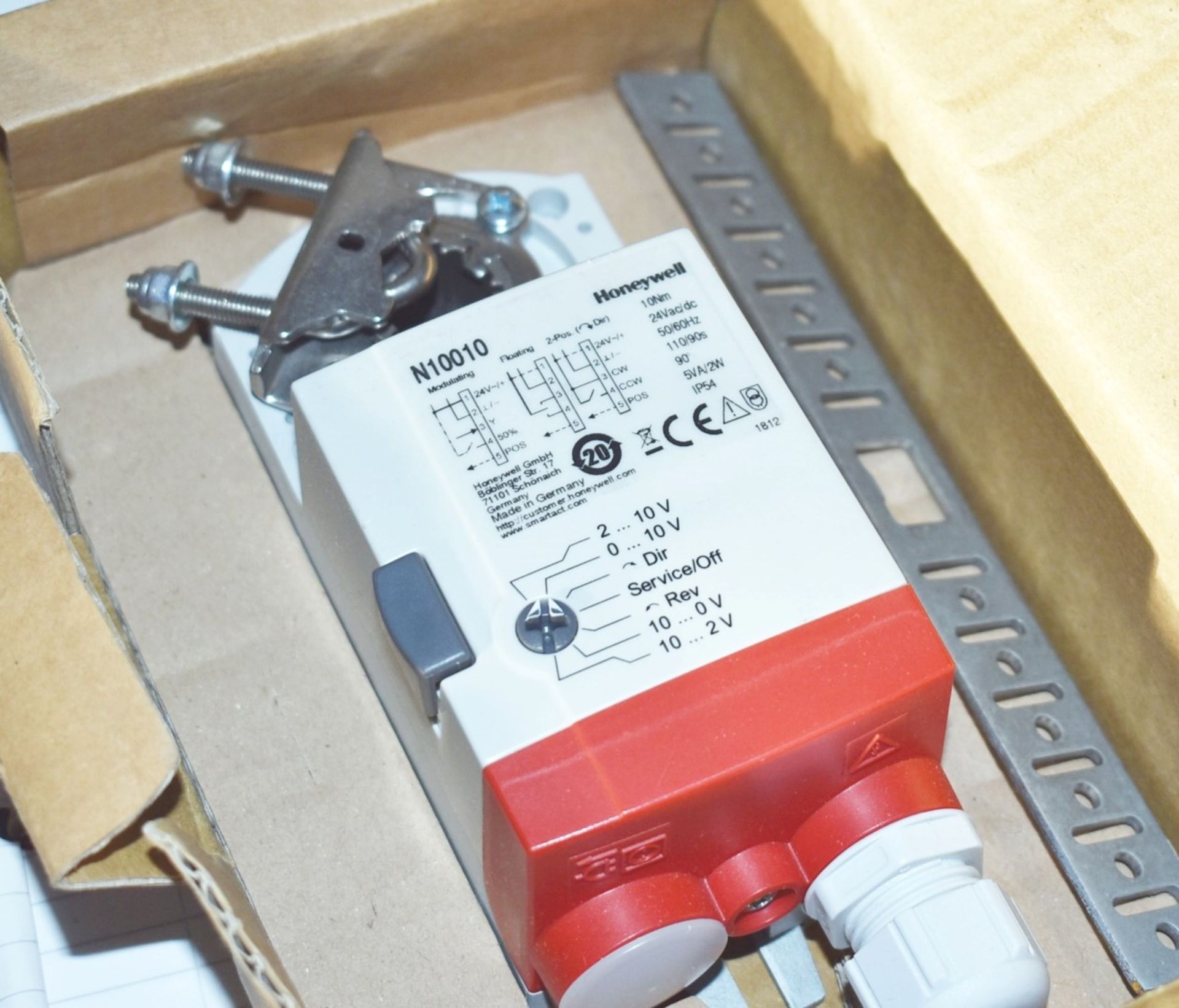 1 x Honeywell SmartAct Damper Actuator - Type NN10010 - New Boxed Stock - RRP £222