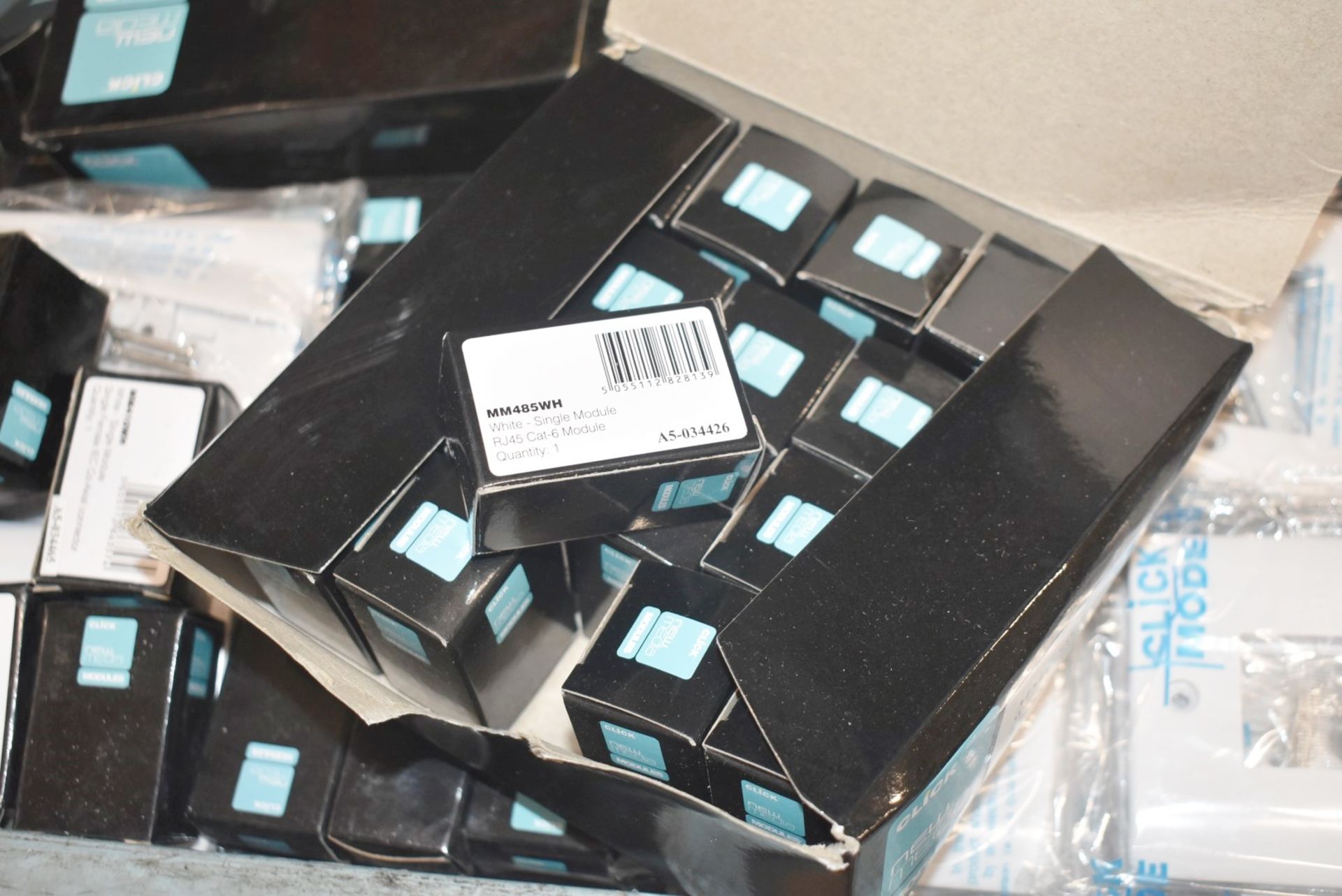 1 x Box of Gang Plates and RJ45 Modules - Unused Stock - Ref: SRB241 - CL816 - Location: Birmingham, - Image 4 of 8