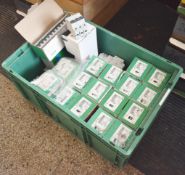 1 x Box of Schneider MCBs and Sockets - Ref: C120 - CL816 - Location: Birmingham, B45<str