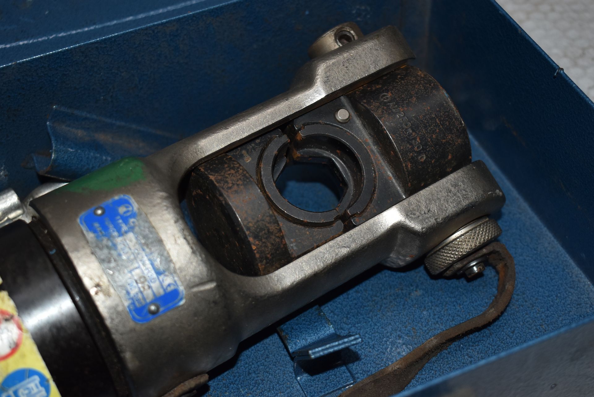 1 x Cembre Pneumatic Crimping Tool - Ref: C177 - Location: Birmingham, B45 - Image 5 of 11