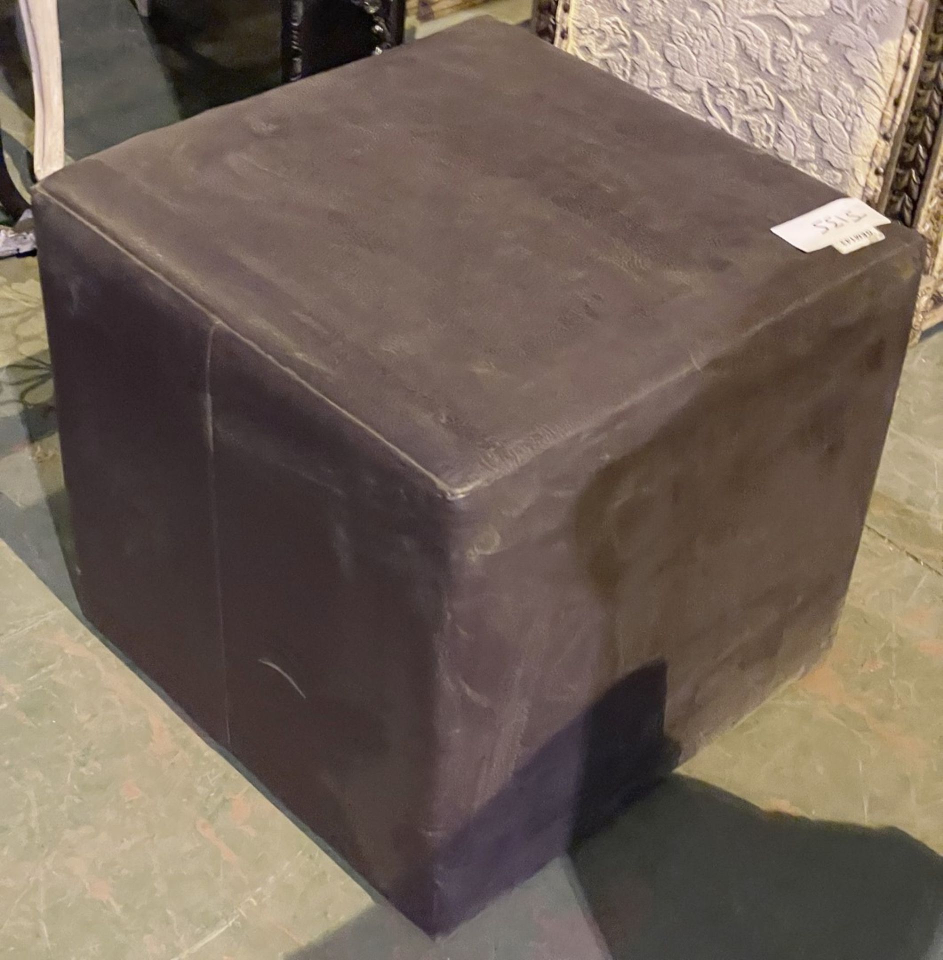 1 x Black Faux Seating Cube/Footstool - 52 X 52 X 55Cm - Ref: J135 - CL531 - Location: Essex, RM19 - Image 5 of 5