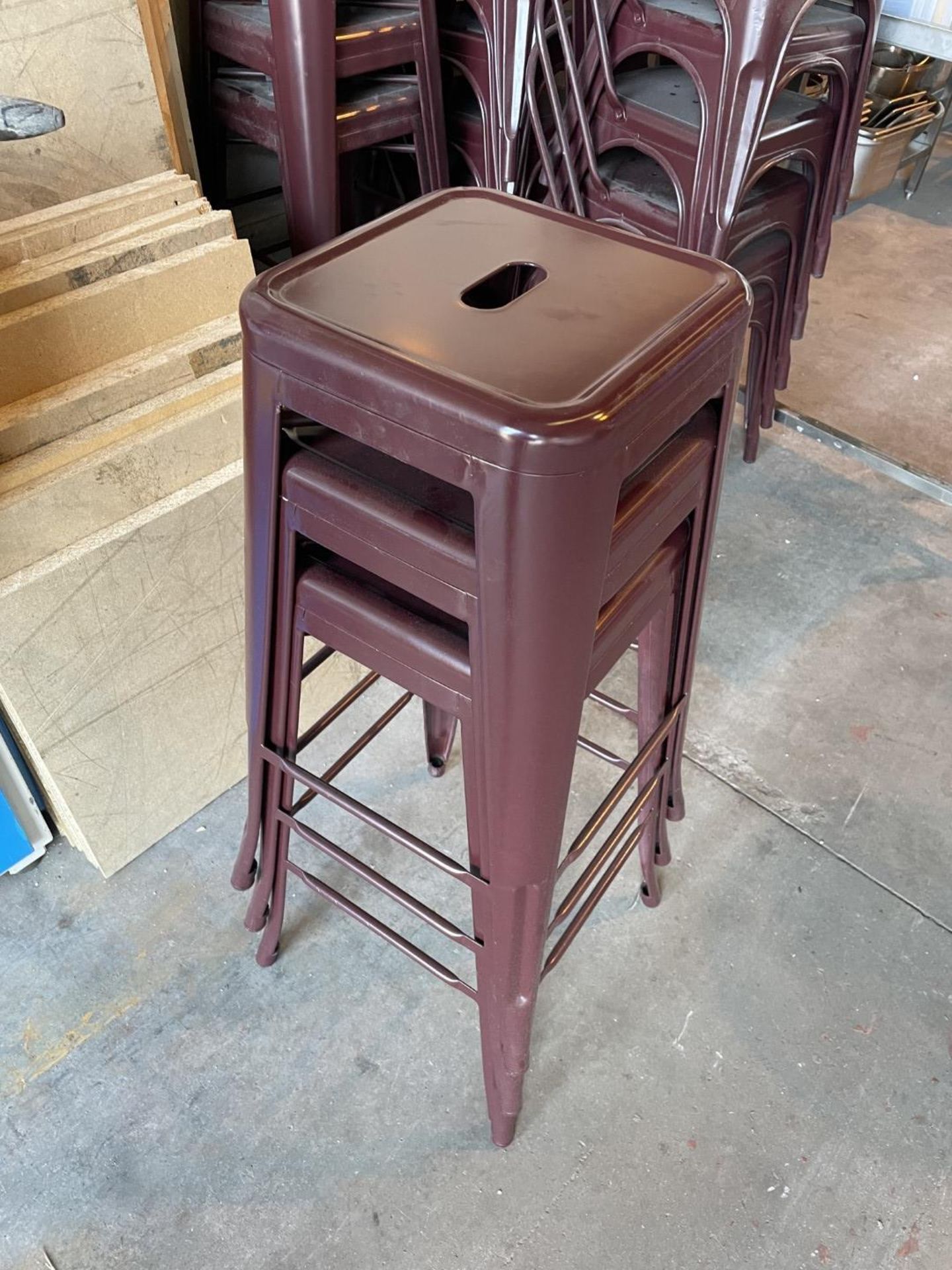 3 x Metal Bar Stools - Ref: FGN067 - CL834 - Location: Essex, RM19This lot was recently removed from - Image 2 of 3