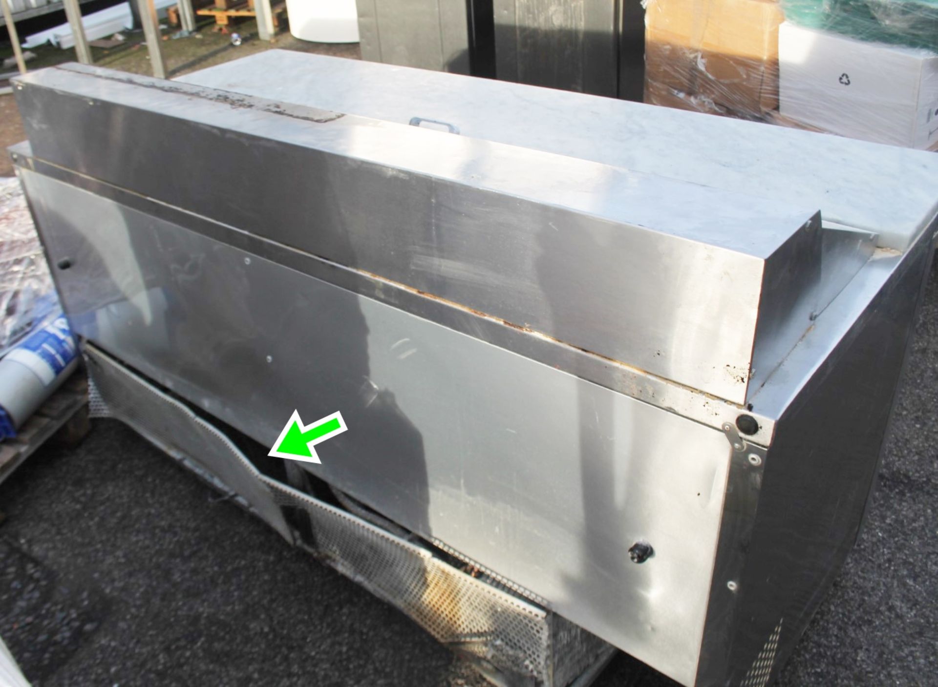 1 x Commercial 3-Door Refrigerated Counter In Stainless Steel - Ref: GEN763 WH2 - CL811 BEL - - Image 2 of 5