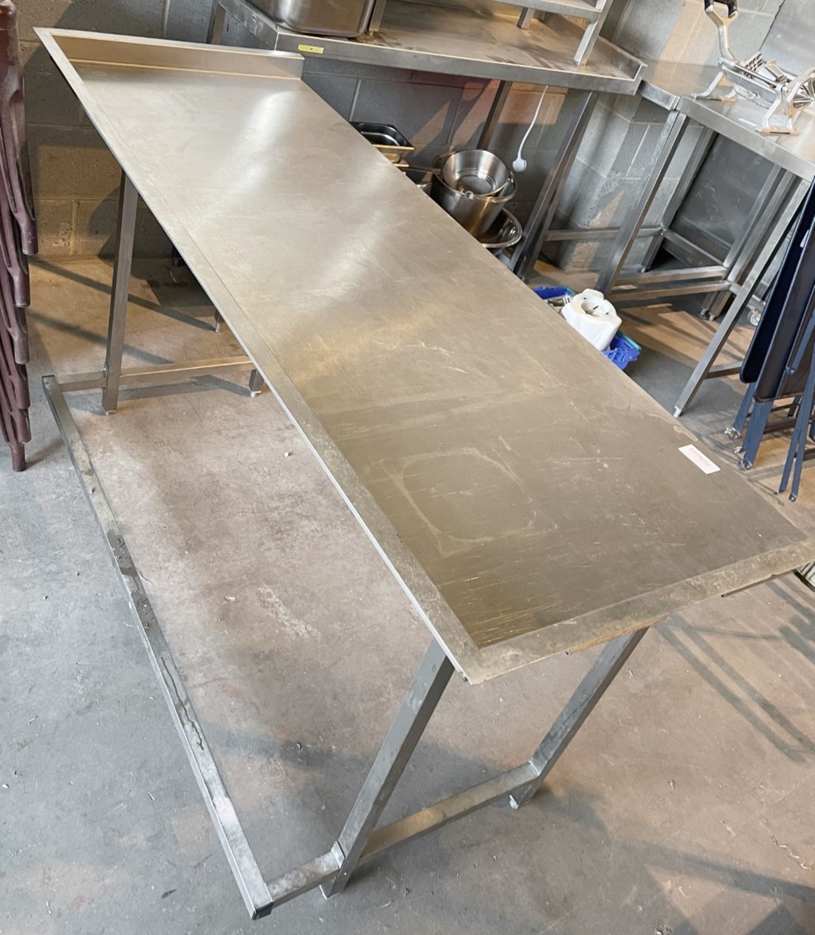 1 x Stainless Steel Prep Table - Approx 160x60x86cm - Ref: FGN049 - CL834 - Location: Essex, RM19Thi