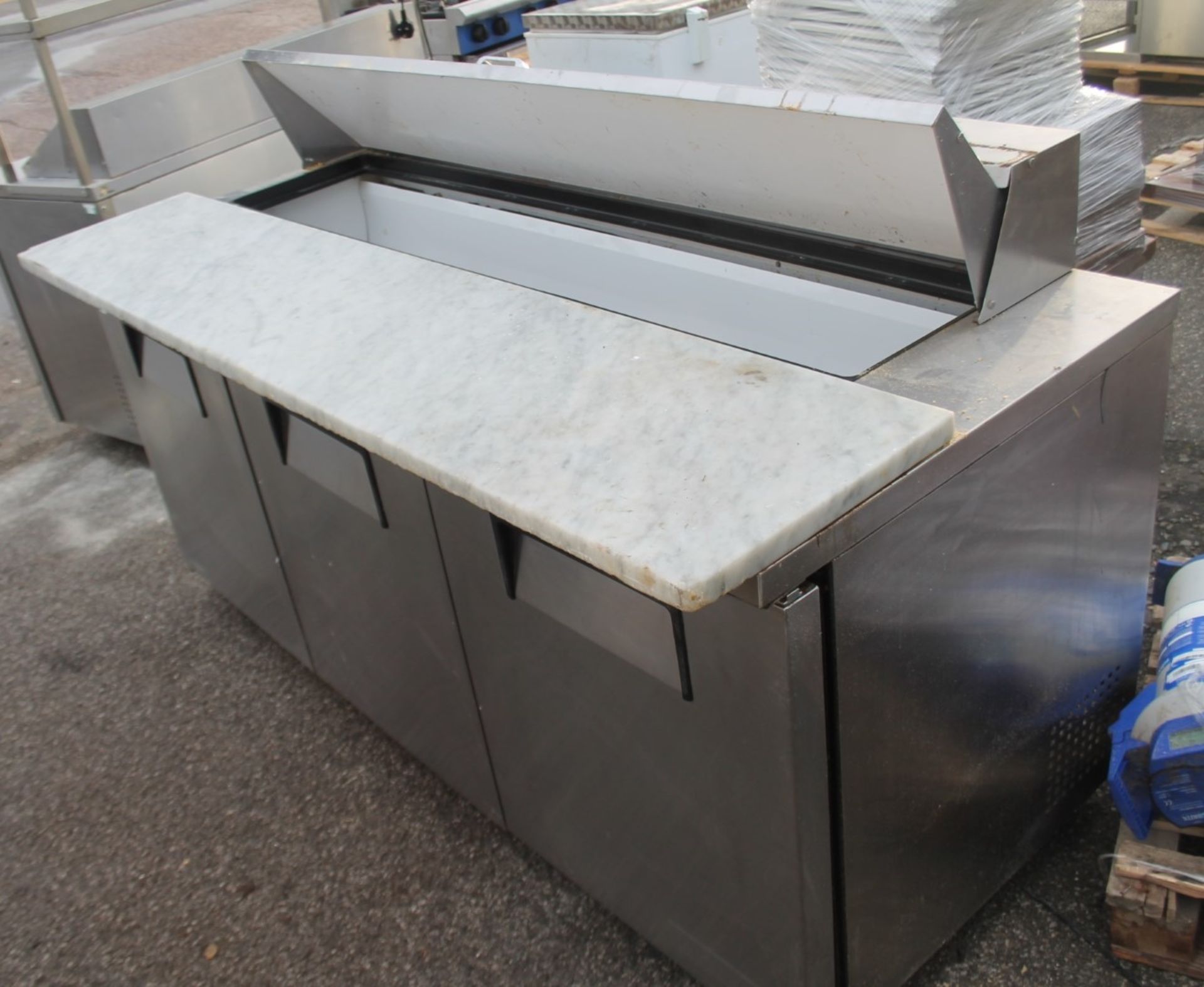 1 x Commercial 3-Door Refrigerated Counter In Stainless Steel - Ref: GEN763 WH2 - CL811 BEL - - Image 3 of 5