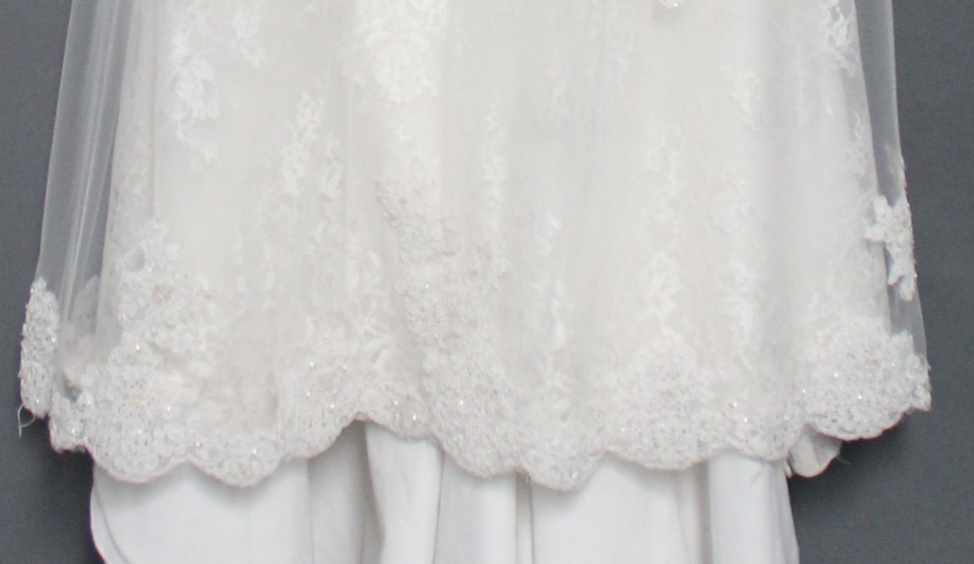 1 x LUSAN MANDONGUS/ ANNASUL Y Lace Overlay Full Skirt Designer Wedding Dress RRP £1,500 UK14 - Image 6 of 7
