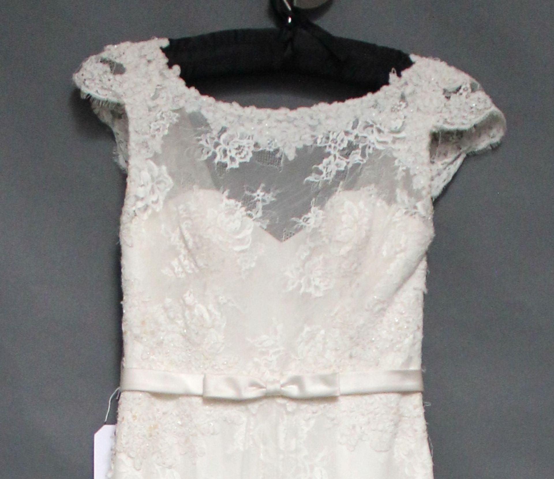 1 x LUSAN MANDONGUS/ ANNASUL Y Lace Overlay Full Skirt Designer Wedding Dress RRP £1,500 UK14 - Image 3 of 7