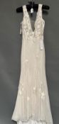 1 x LUSAN MANDONGUS Shimmering Chiffon & Lace Fishtail Designer Wedding Dress Bridal Gown RRP £2,070