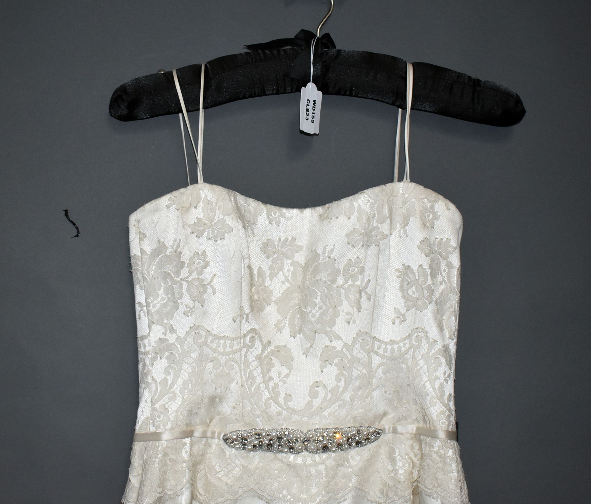 1 x ALAN HANNAH Strapless Lace Bodice Fishtail Designer Wedding Dress Bridal Gown RRP £1,900 UK12 - Image 2 of 6