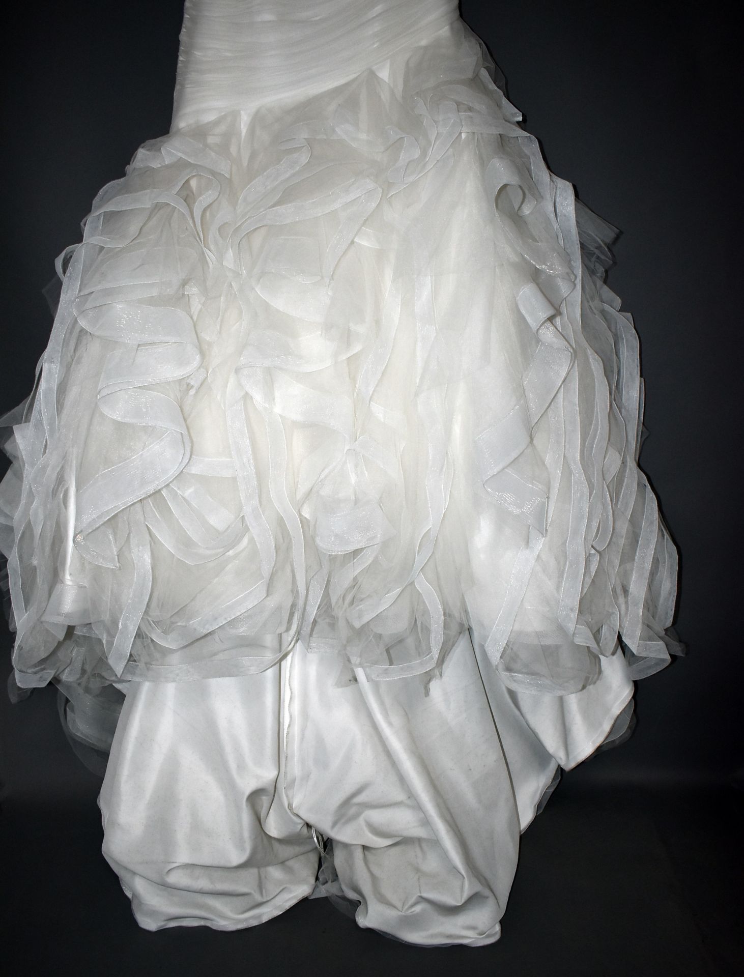 1 x PRONOVIAS 'Mildred' Strapless Column Designer Wedding Dress Bridal Gown RRP £1,930 UK 12 - Image 6 of 8