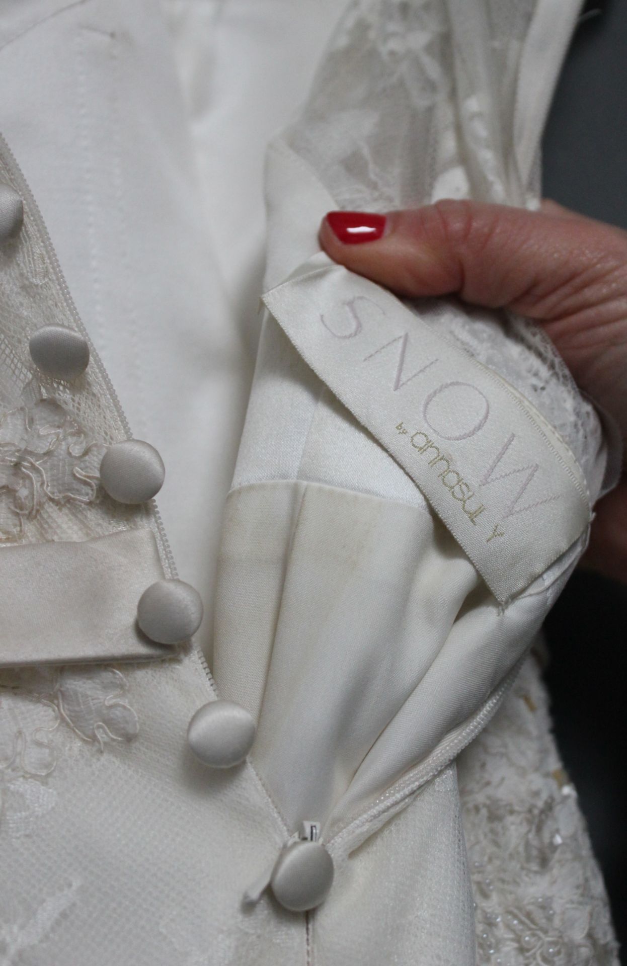 1 x LUSAN MANDONGUS/ ANNASUL Y Lace Overlay Full Skirt Designer Wedding Dress RRP £1,500 UK14 - Image 7 of 7