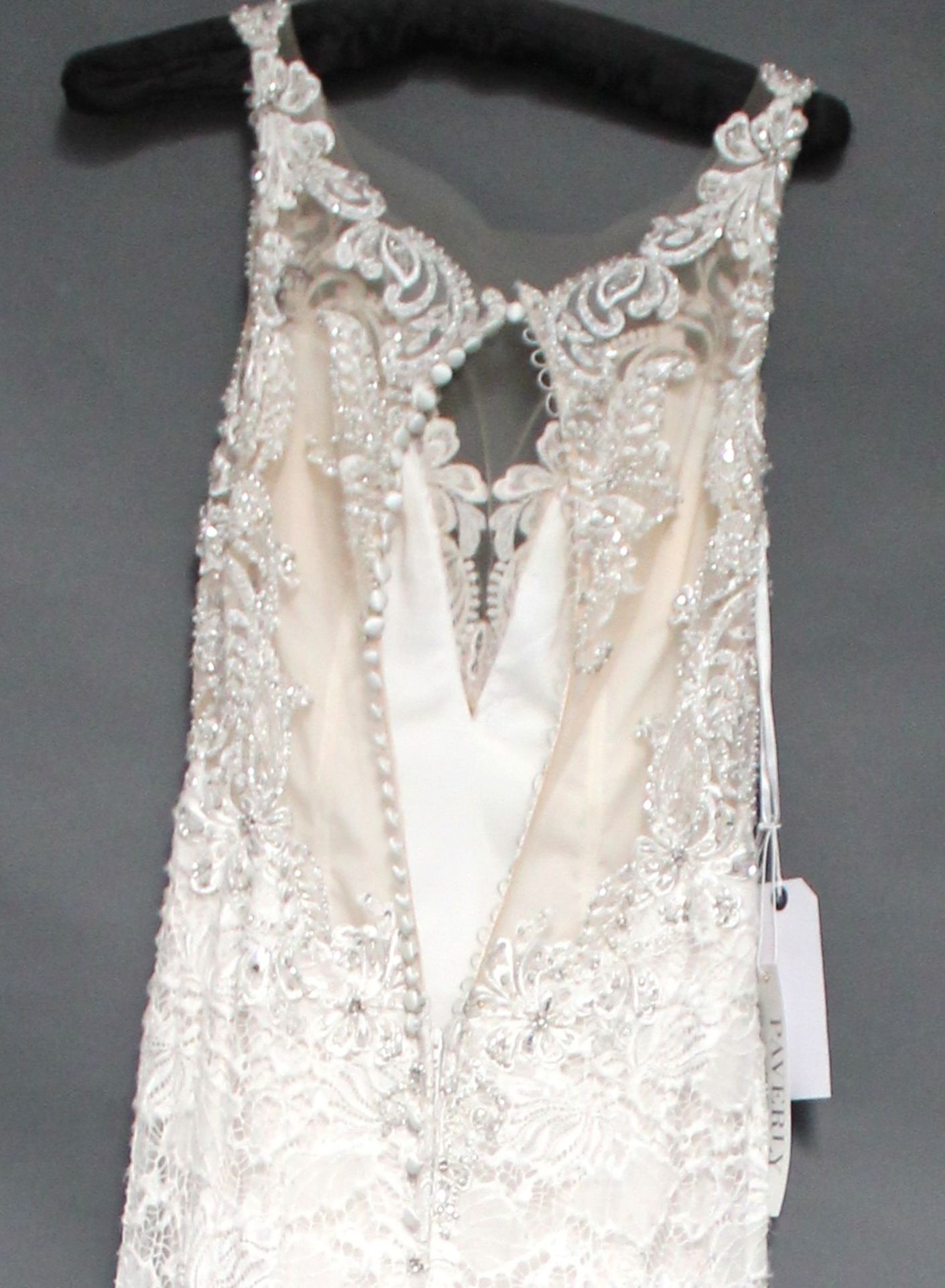 1 x ALLURE BRIDAL Stunning Lace And Beaded Plunge Neckline Designer Wedding Dress RRP £1,200 UK10 - Image 9 of 10