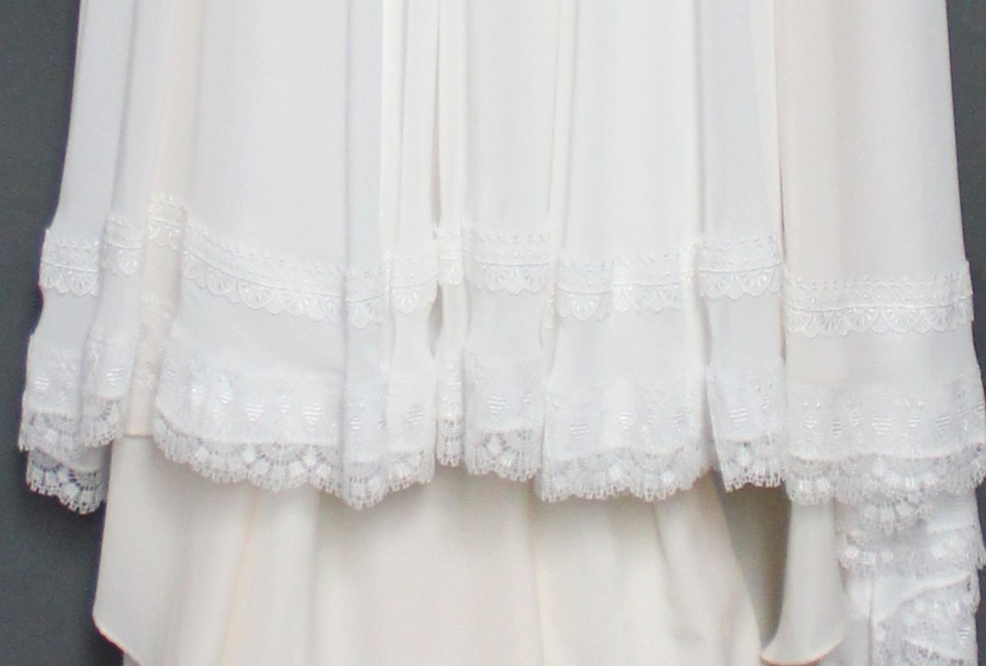 1 x DIANE LE GRAND Lace Off The Shoulder Designer Wedding Dress RRP £1,400 UK10 - Image 4 of 6