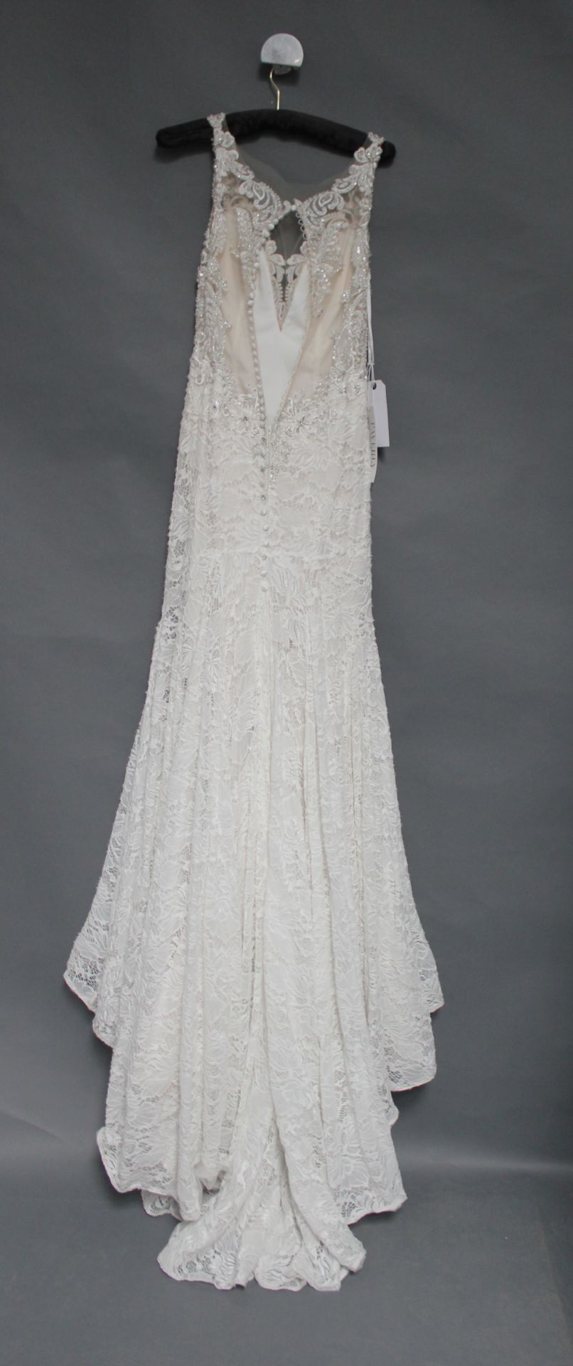 1 x ALLURE BRIDAL Stunning Lace And Beaded Plunge Neckline Designer Wedding Dress RRP £1,200 UK10 - Image 4 of 10